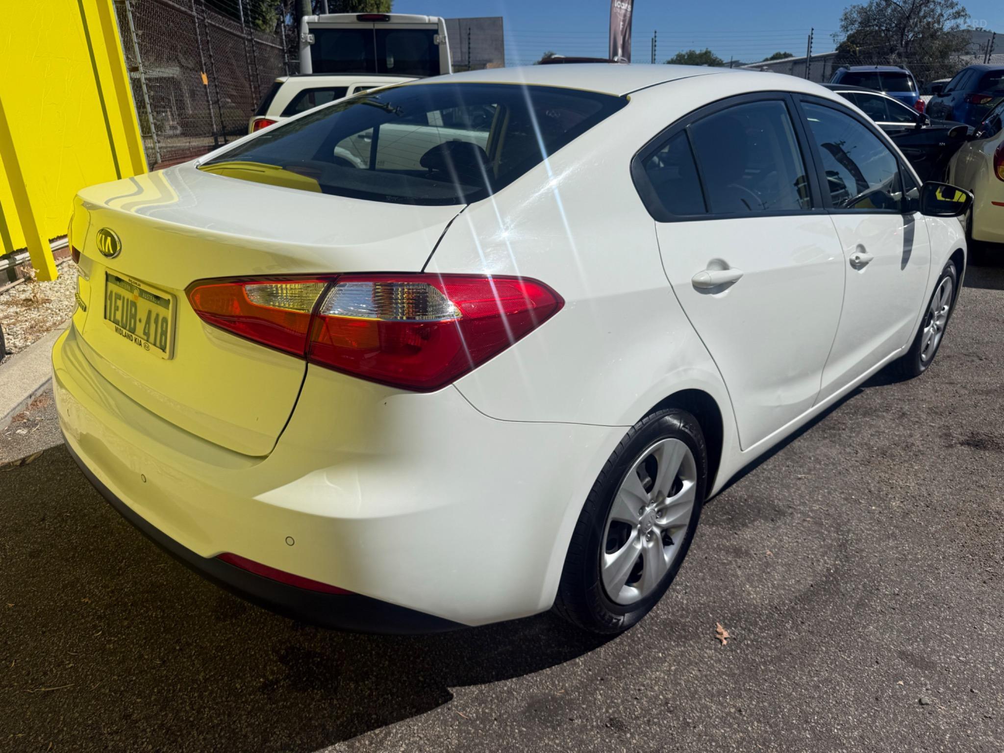 KIA CERATO