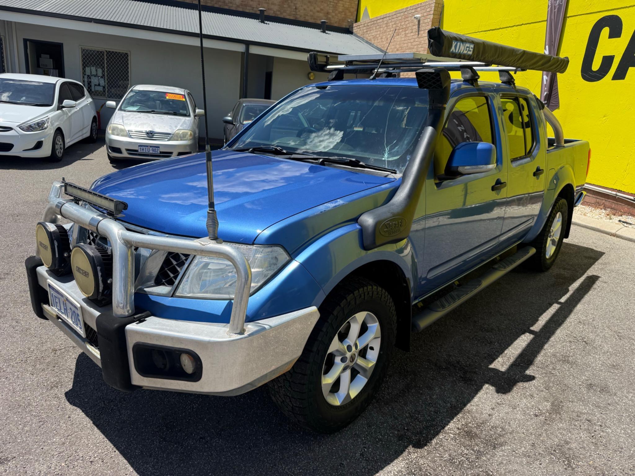 NISSAN NAVARA