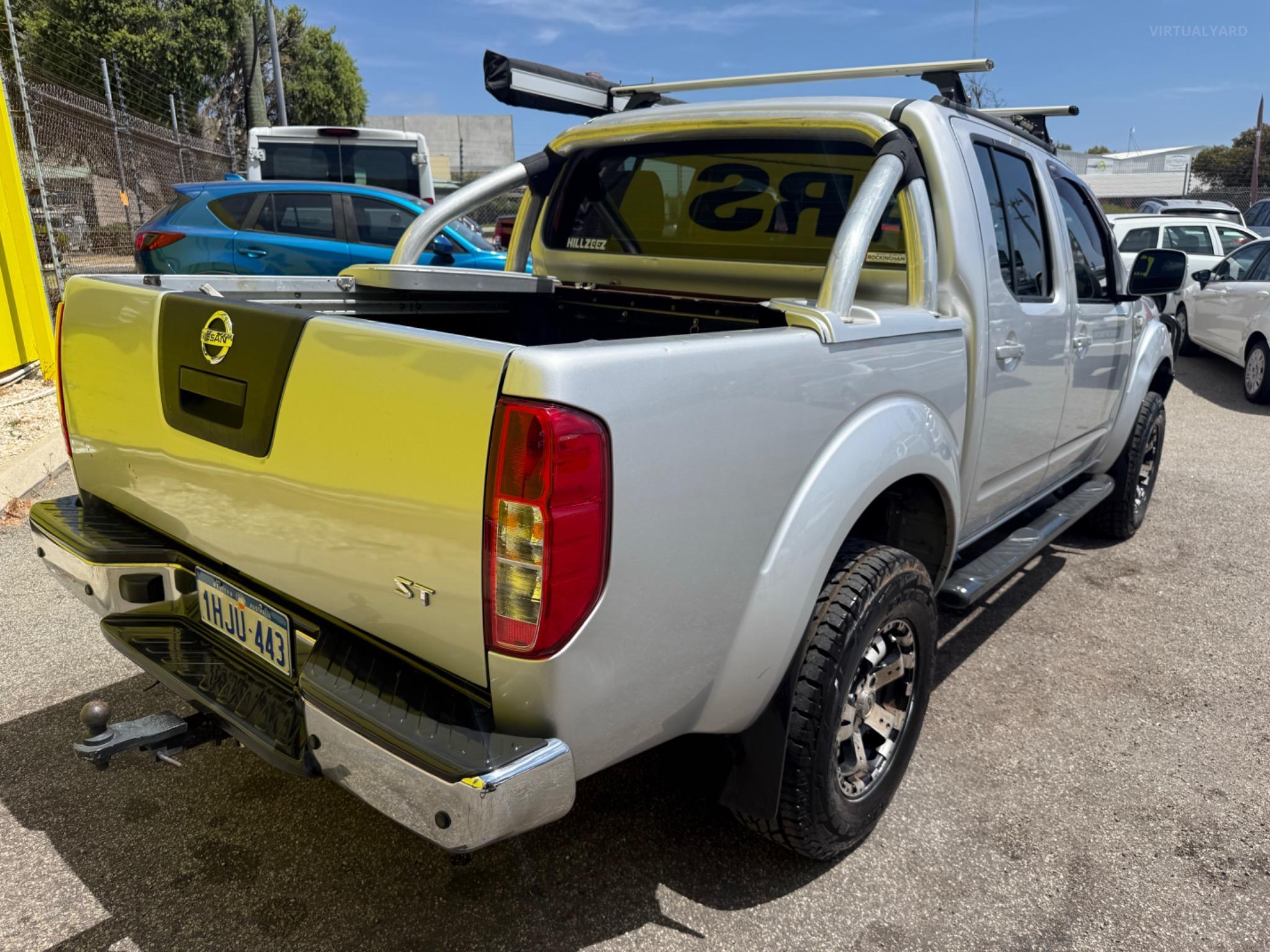 NISSAN NAVARA
