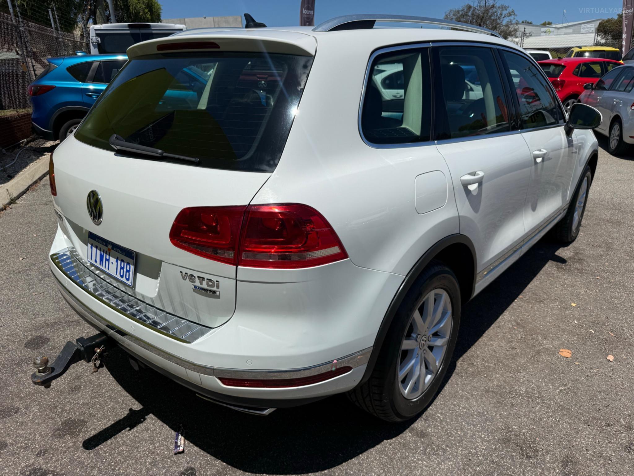 VOLKSWAGEN TOUAREG
