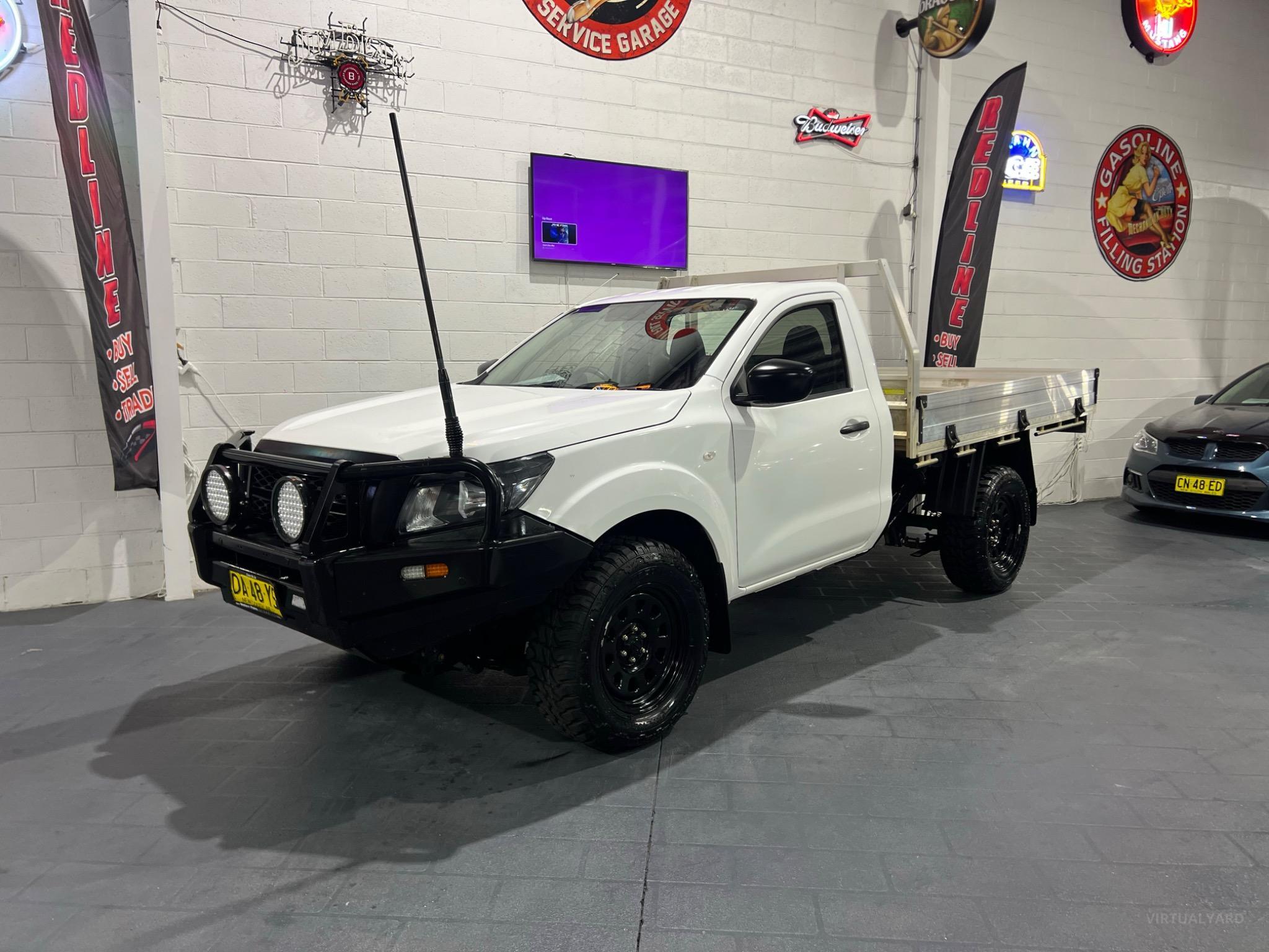 NISSAN NAVARA