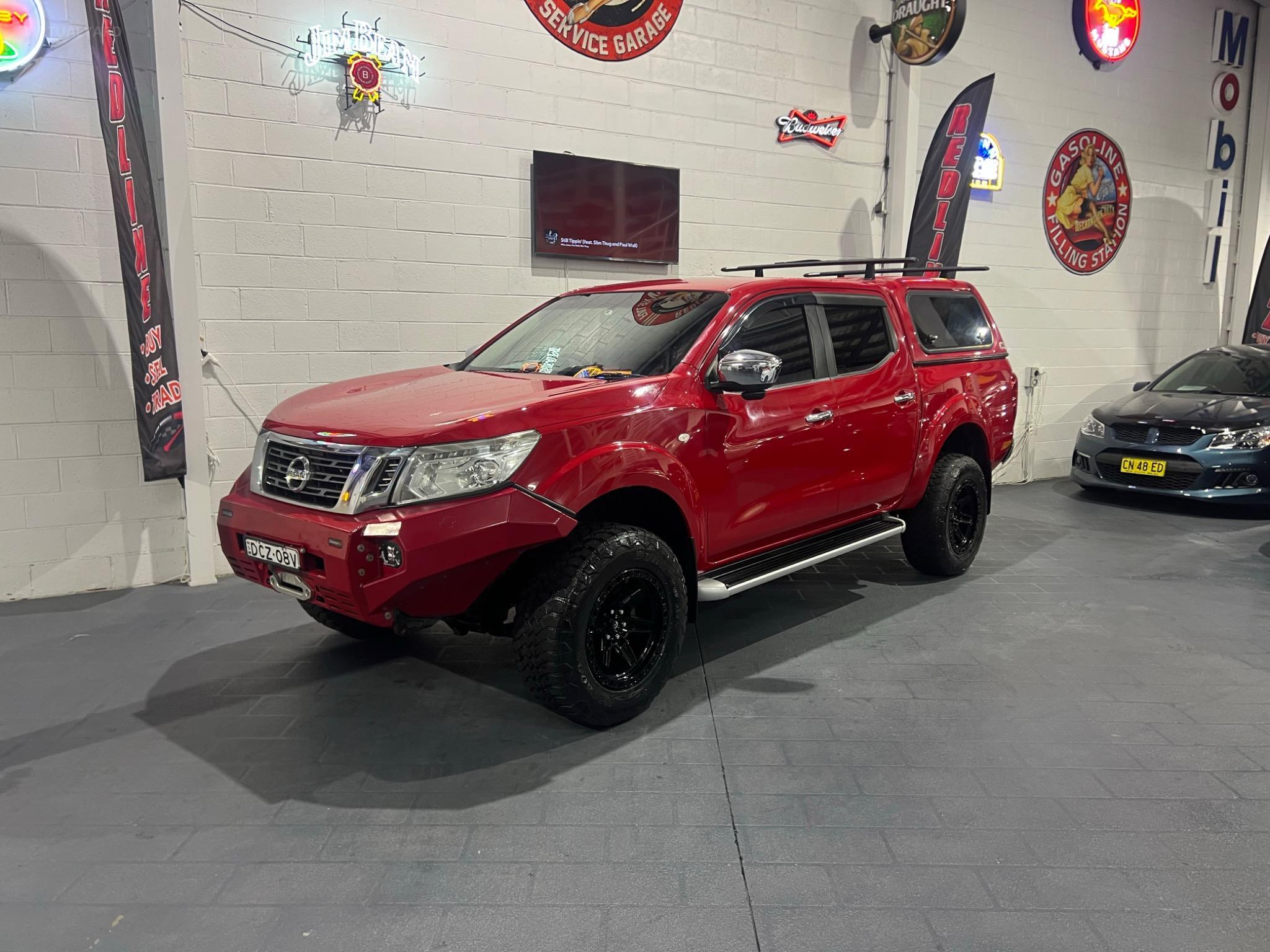 NISSAN NAVARA