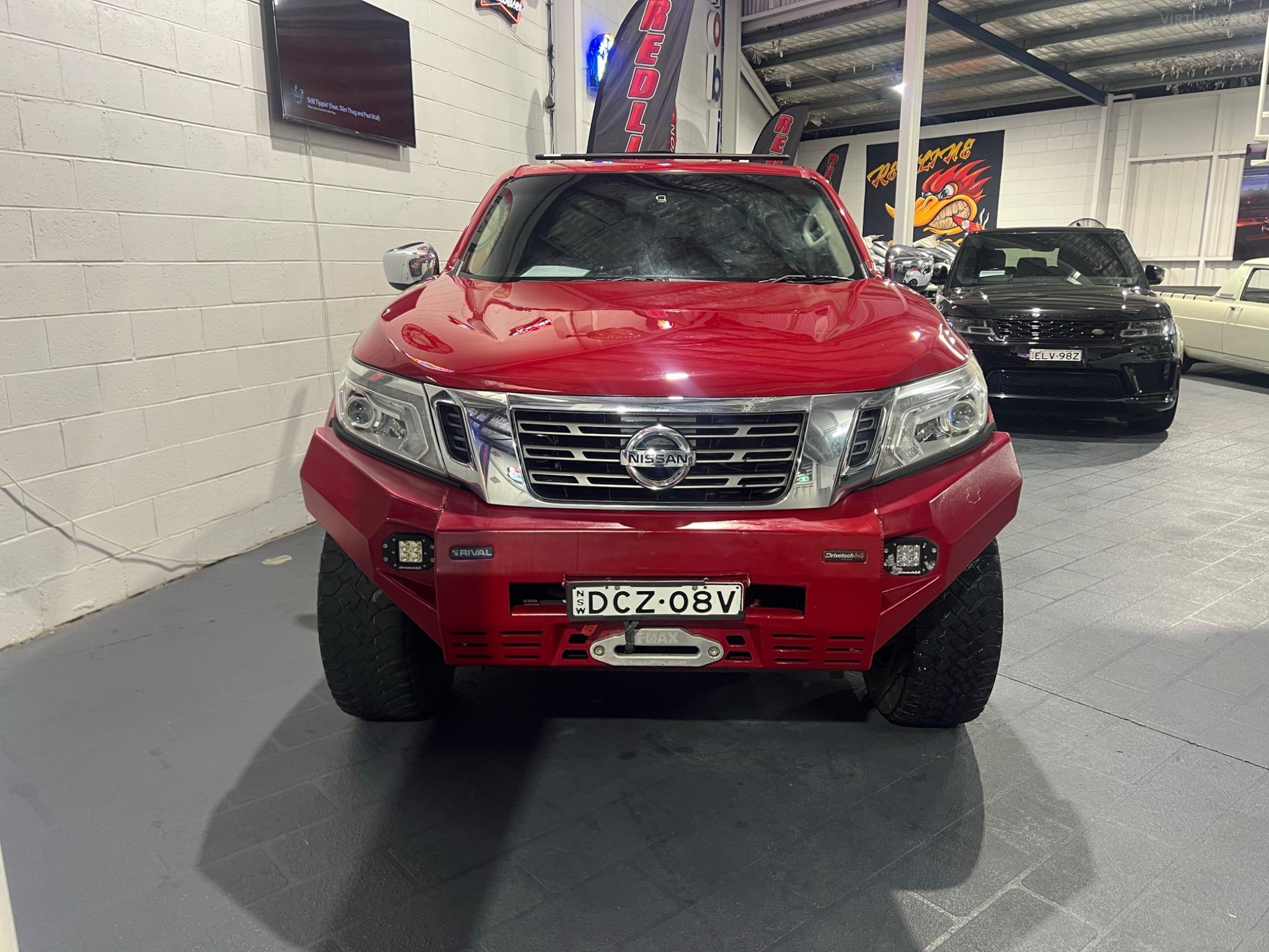 NISSAN NAVARA