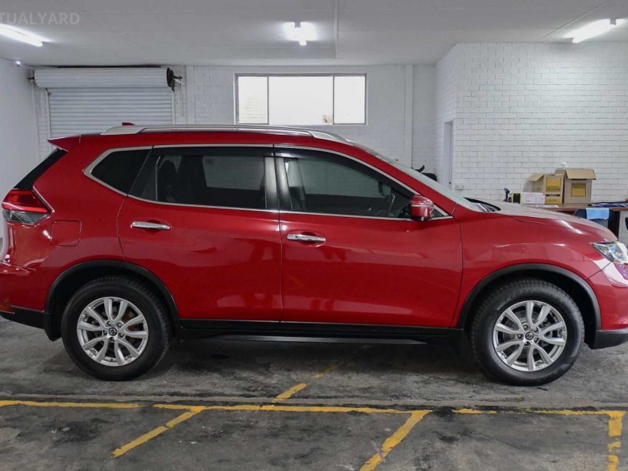 NISSAN X-TRAIL