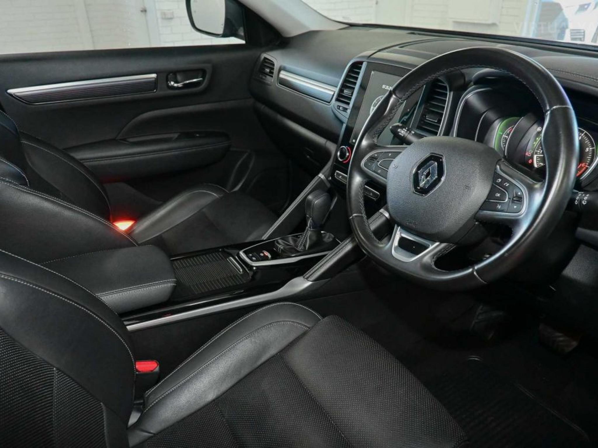 RENAULT KOLEOS