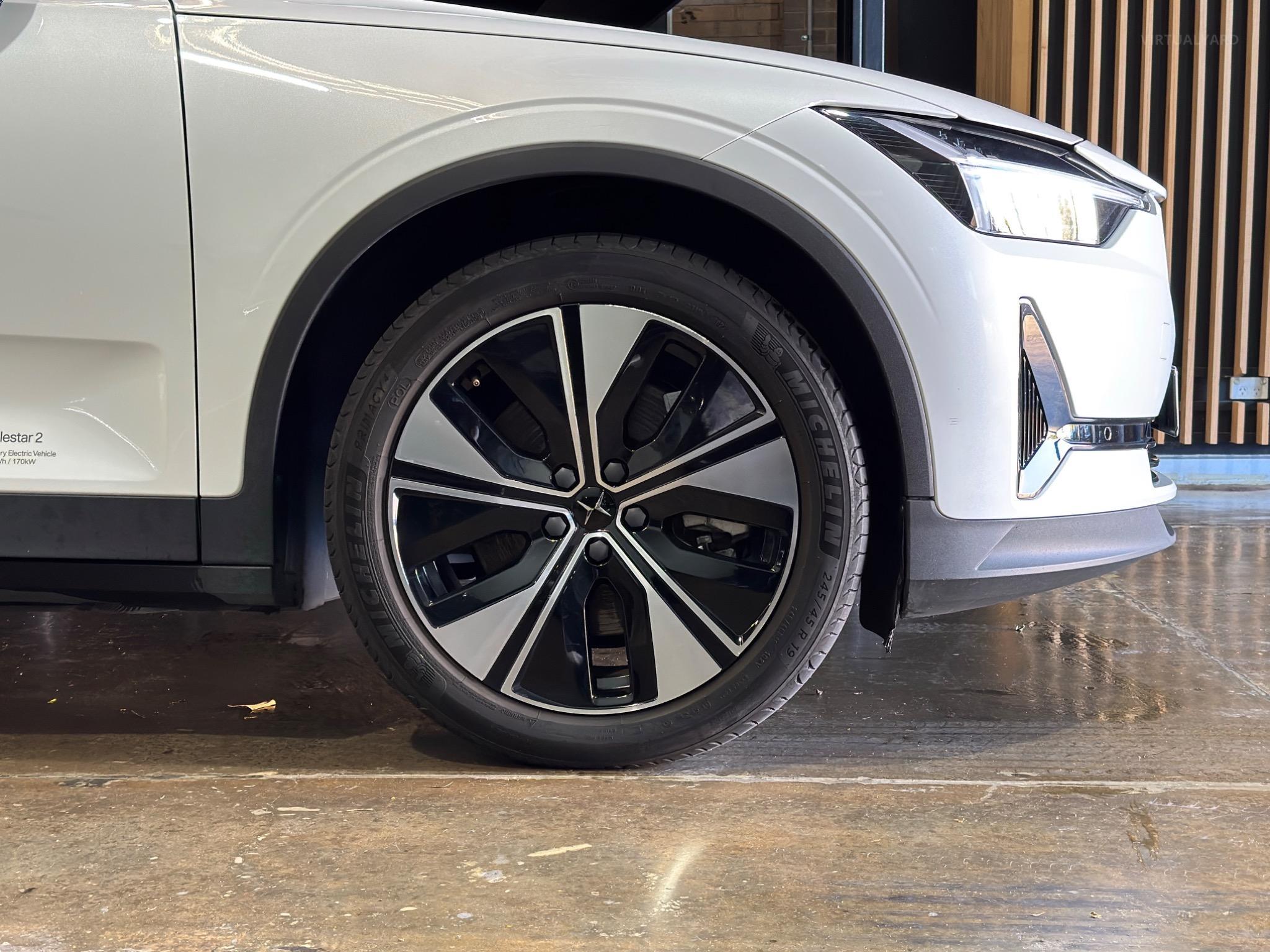 POLESTAR 2