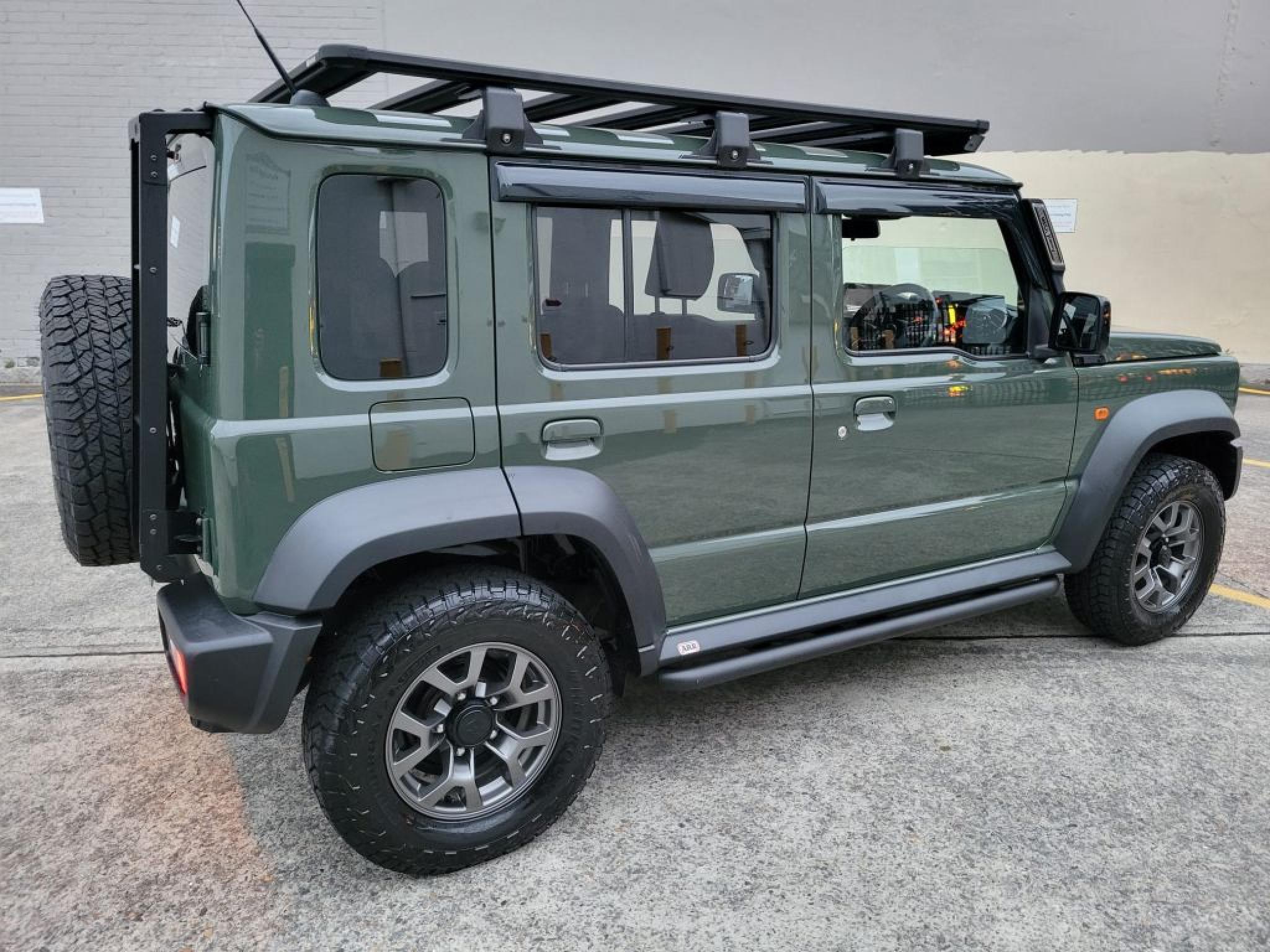 SUZUKI JIMNY