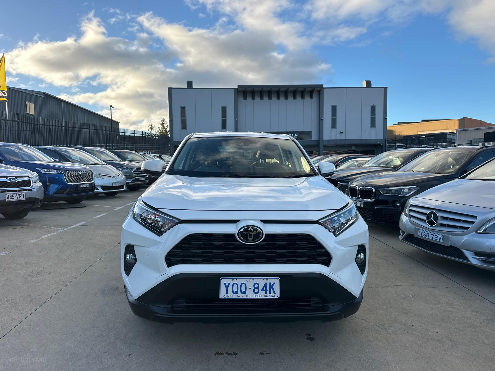 TOYOTA RAV4