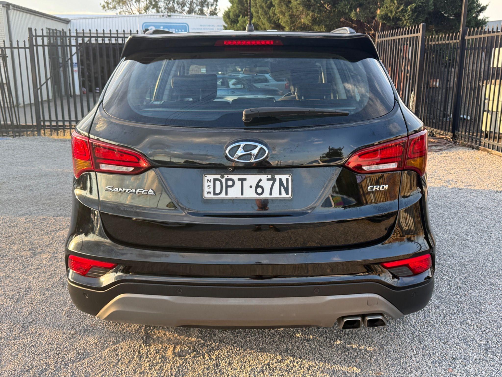 HYUNDAI SANTA FE