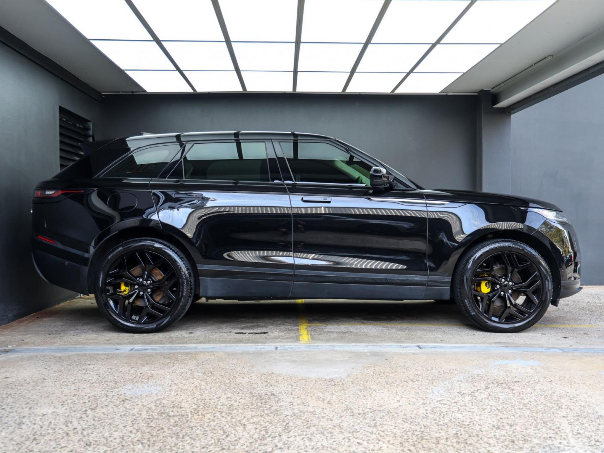 RANGE ROVER VELAR
