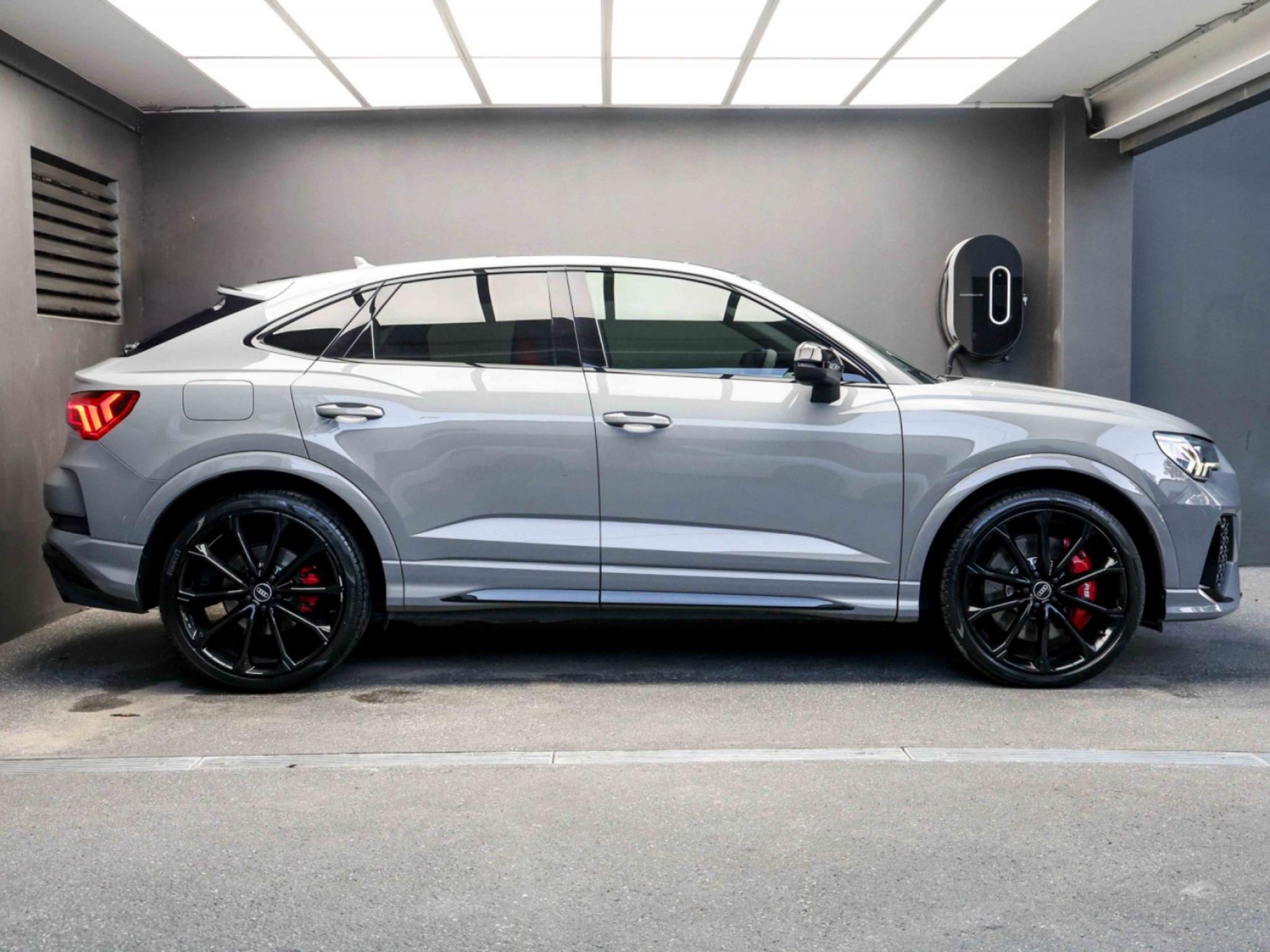 AUDI RS Q3