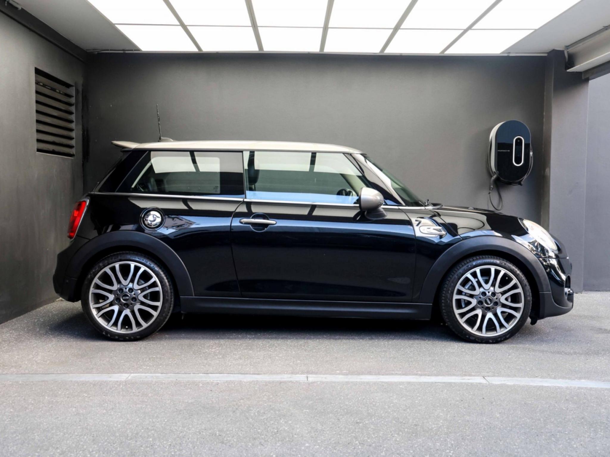 MINI 3D HATCH