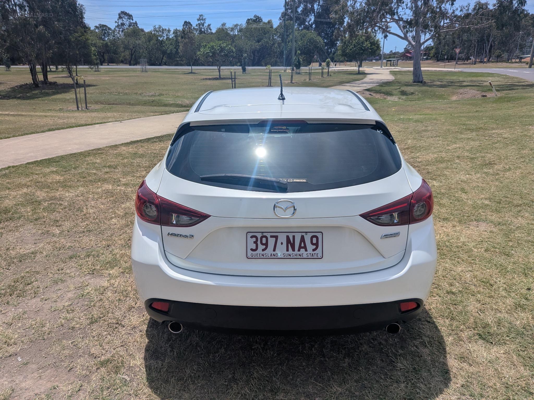 MAZDA MAZDA3