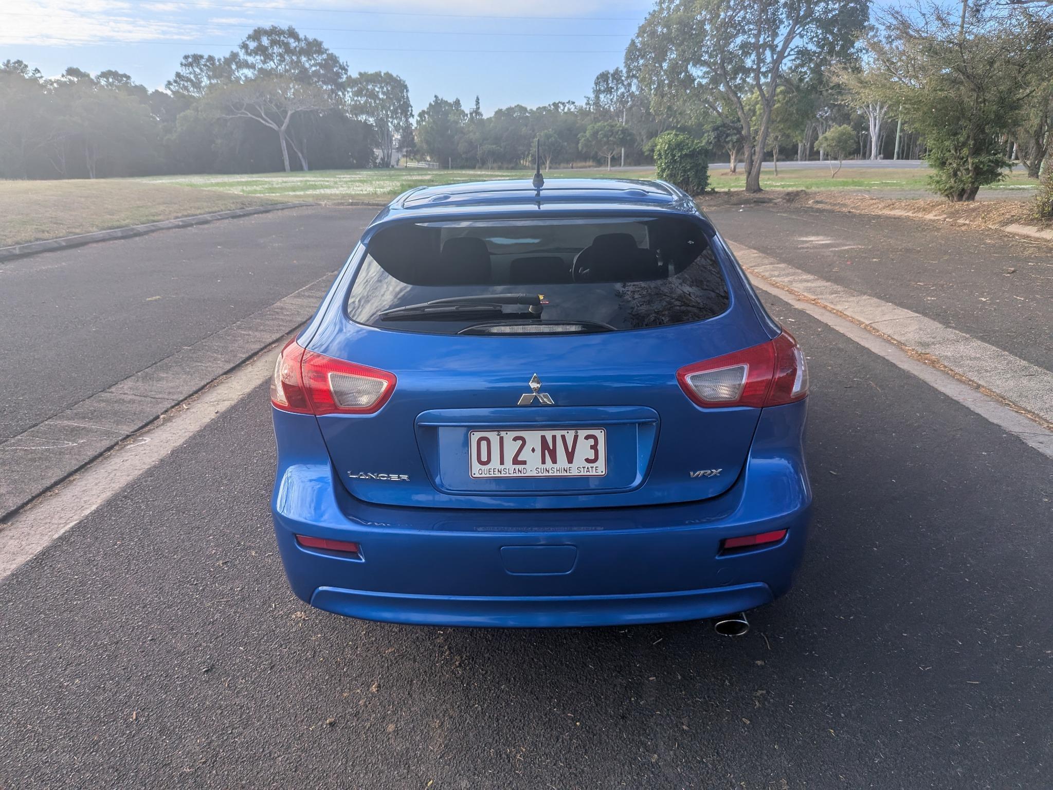 MITSUBISHI LANCER