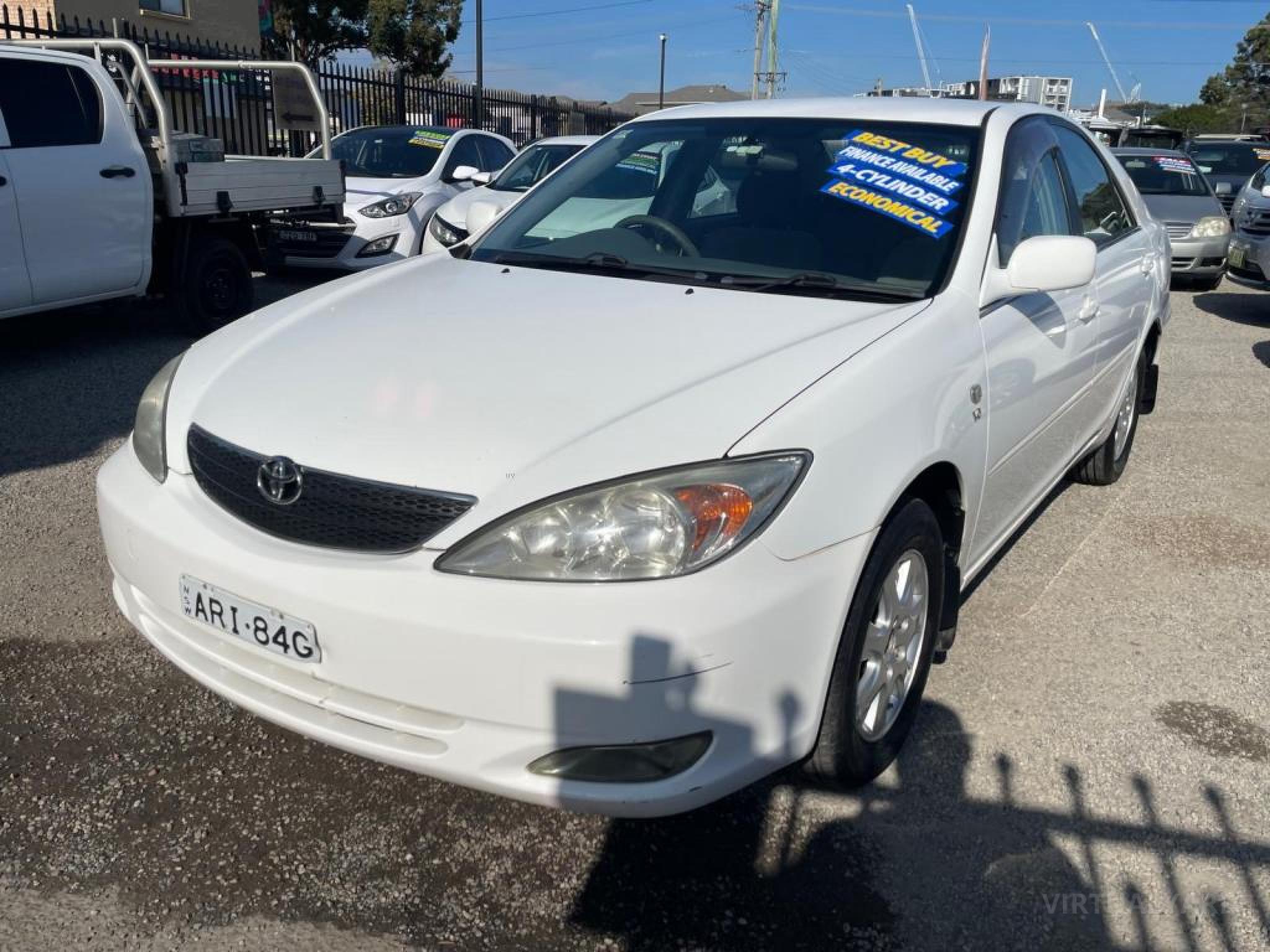 TOYOTA CAMRY