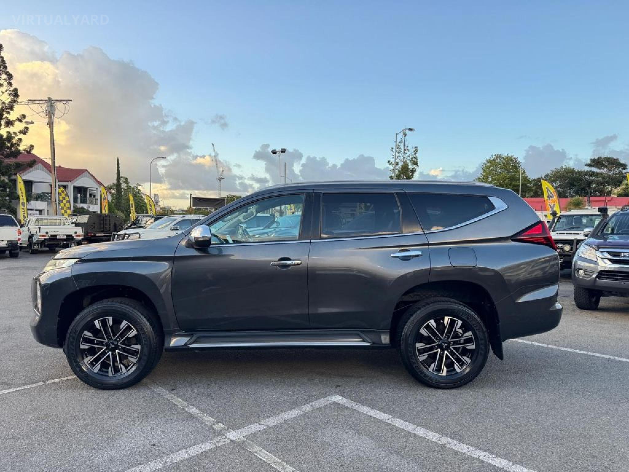 Mitsubishi Pajero Sport