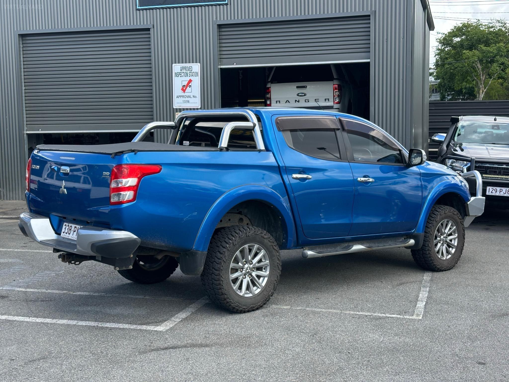 Mitsubishi Triton