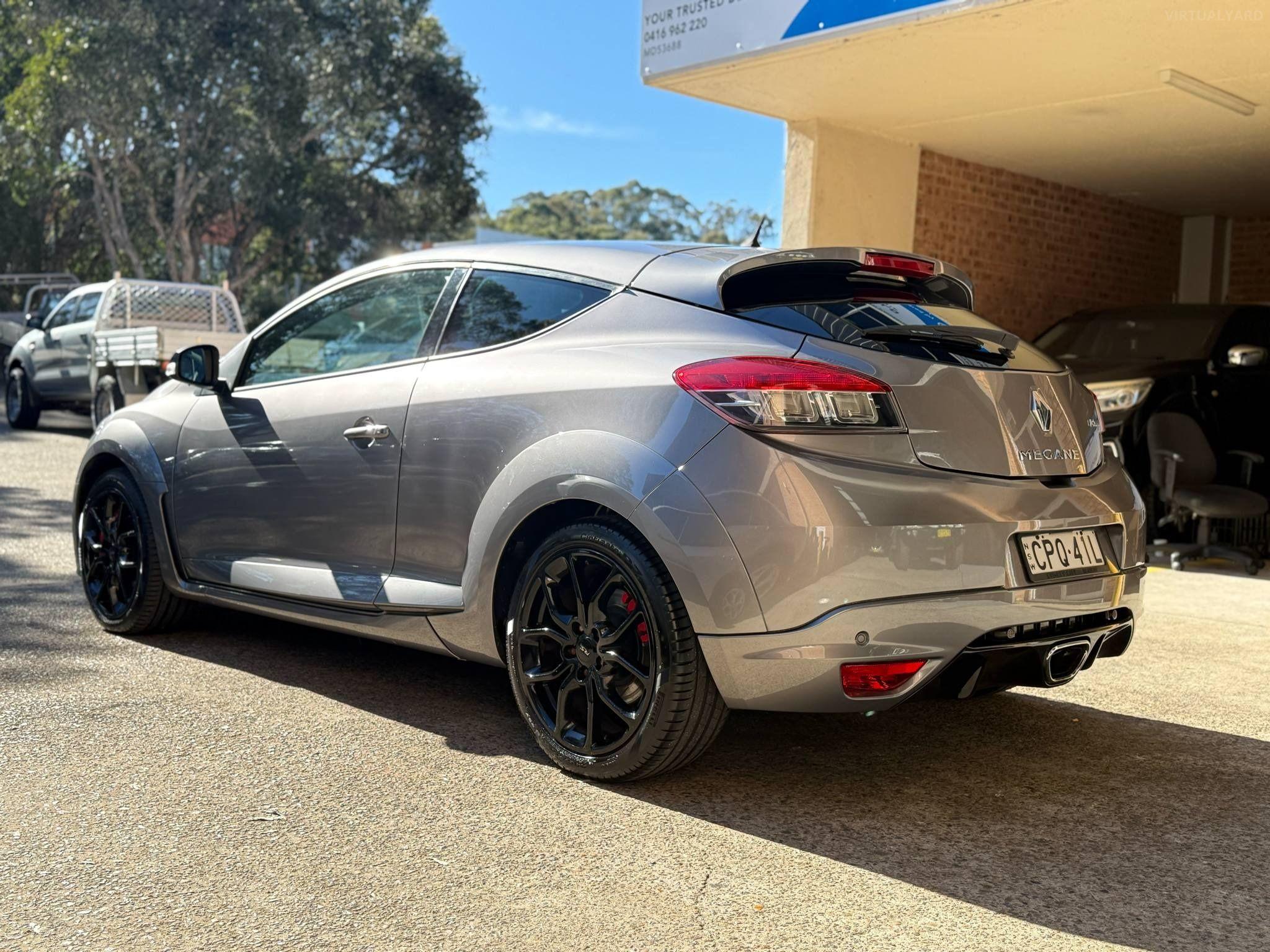 RENAULT MEGANE