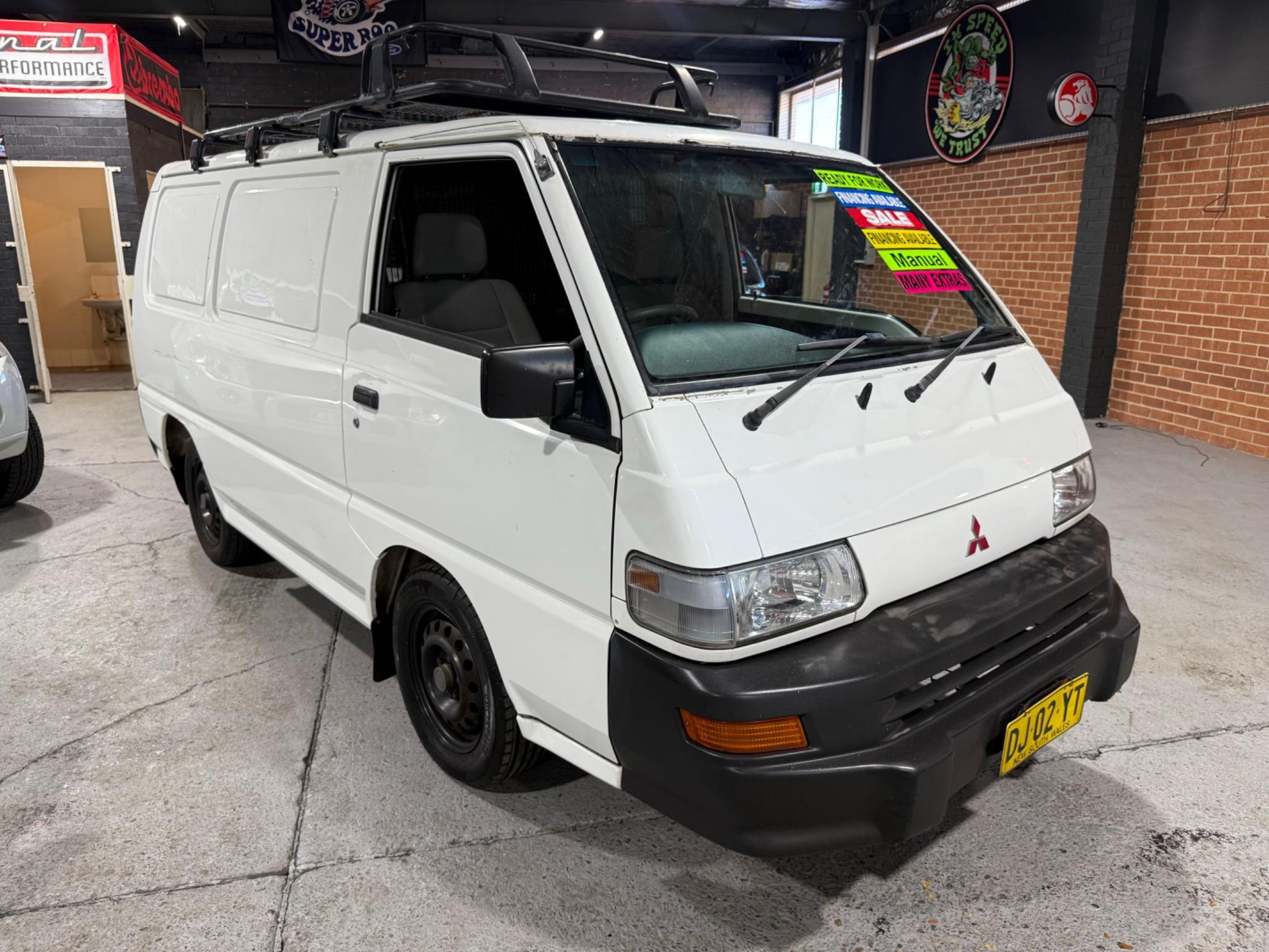 MITSUBISHI EXPRESS