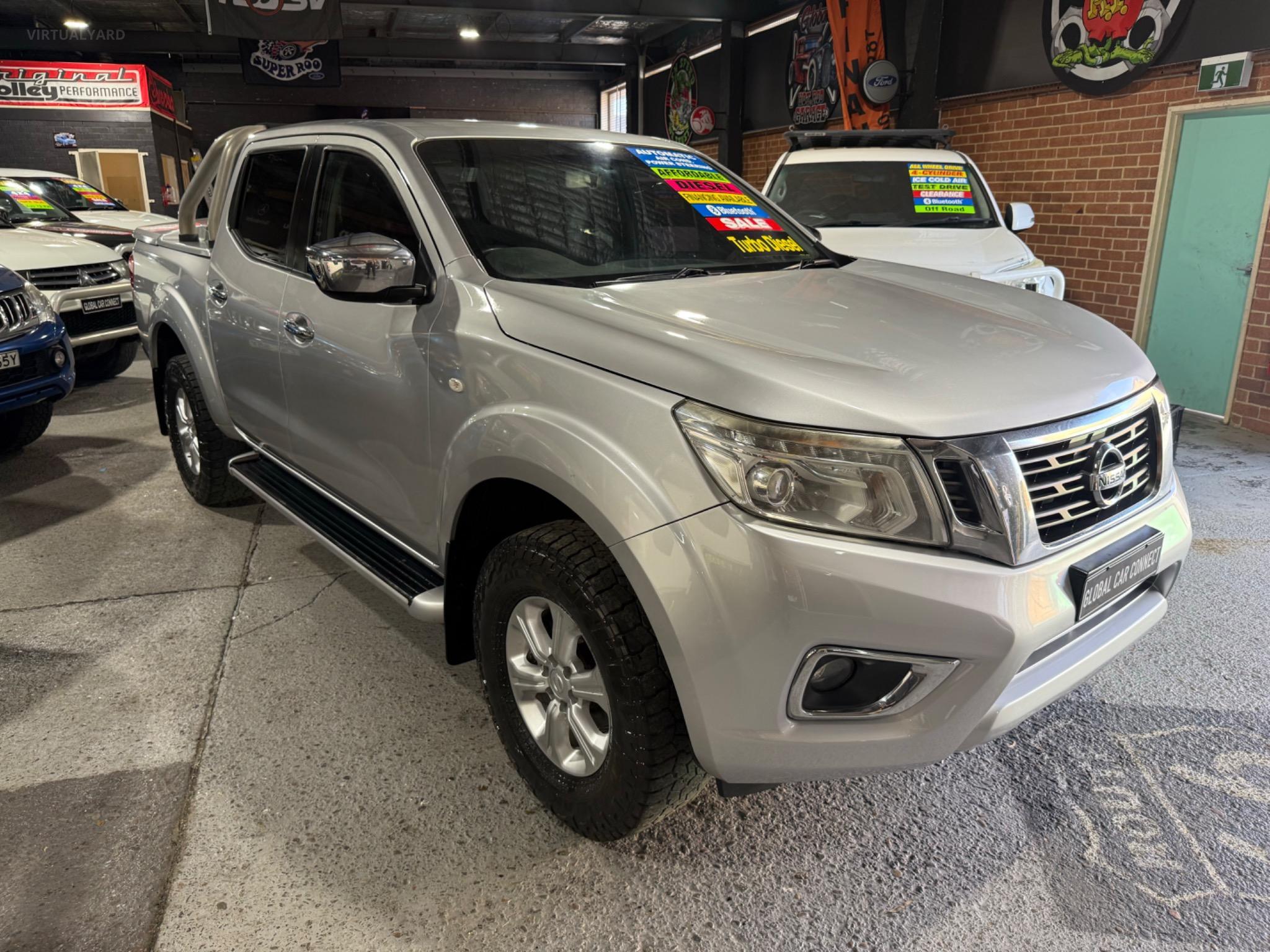 NISSAN NAVARA