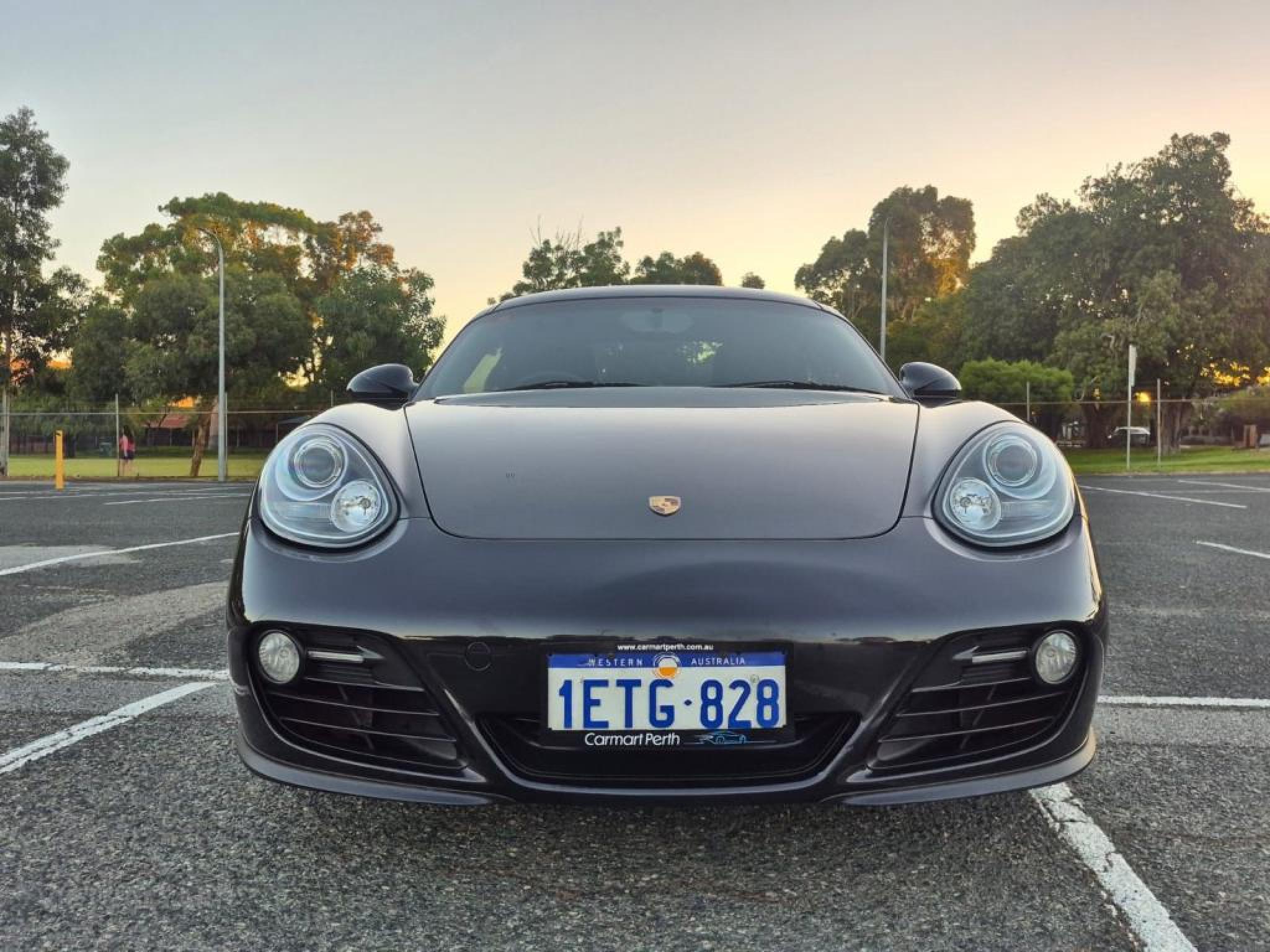 PORSCHE CAYMAN