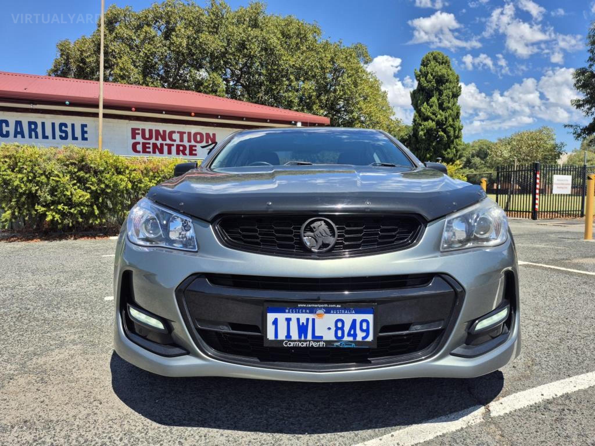 HOLDEN COMMODORE