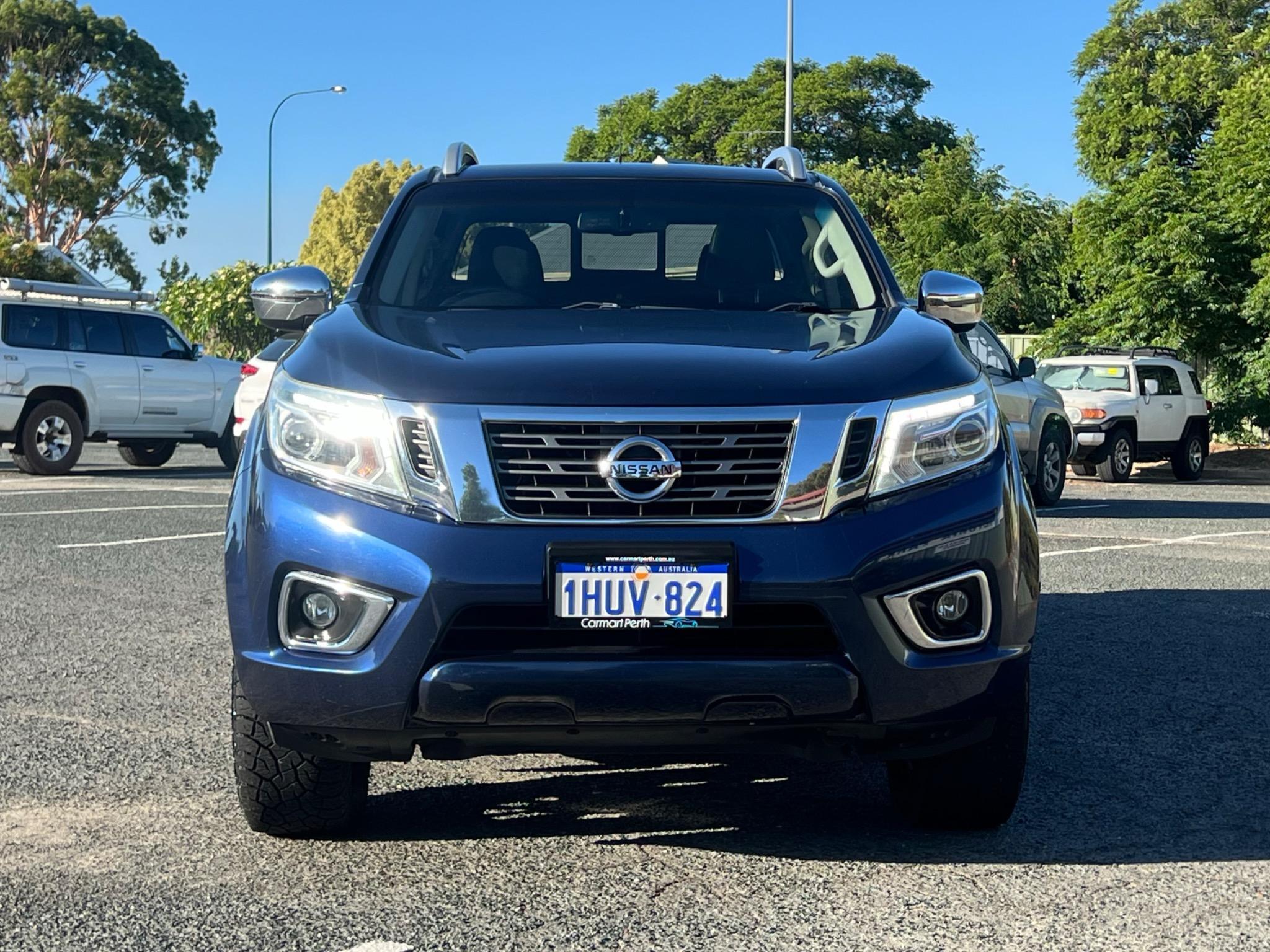 NISSAN NAVARA