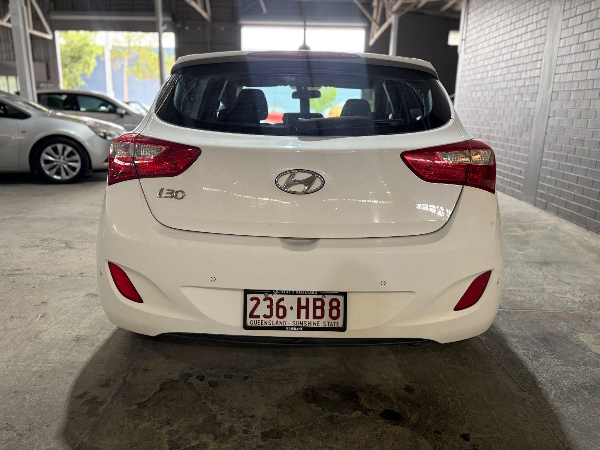 HYUNDAI i30