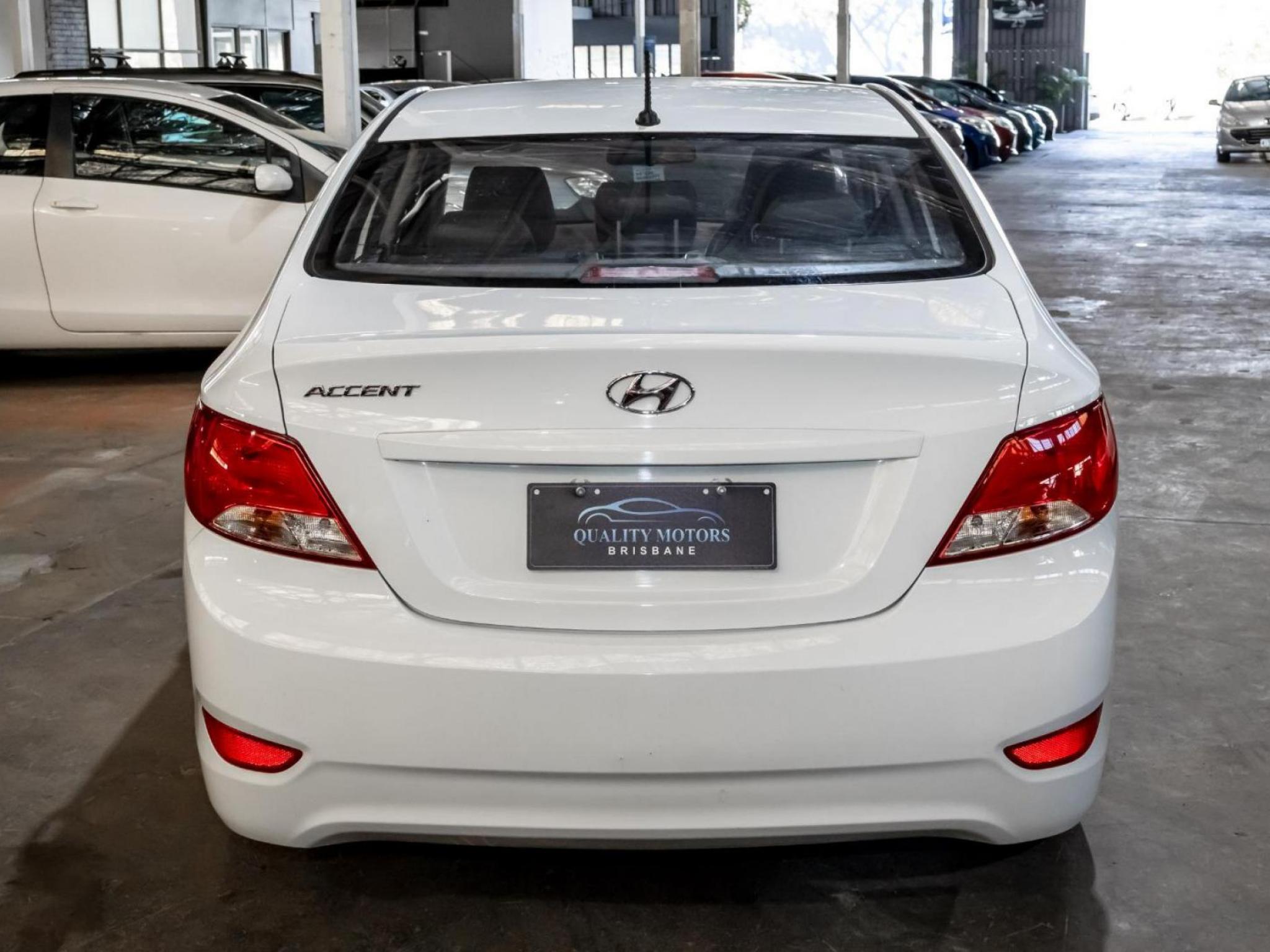 HYUNDAI ACCENT