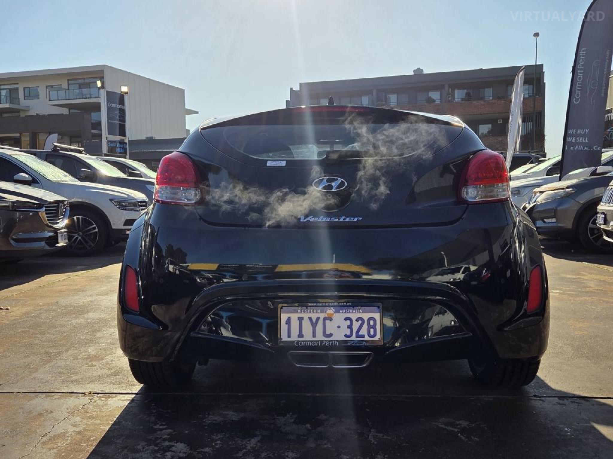 HYUNDAI VELOSTER