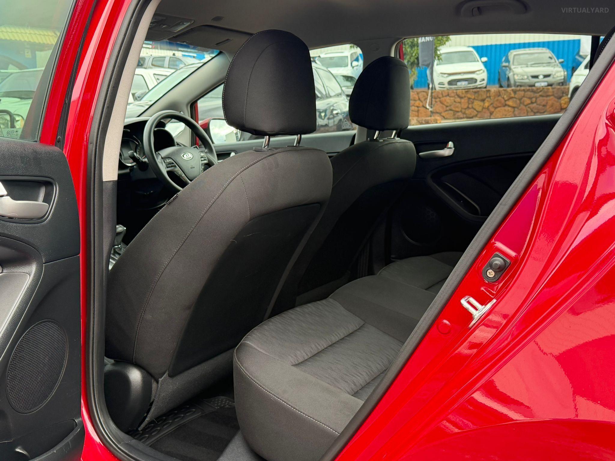 KIA CERATO