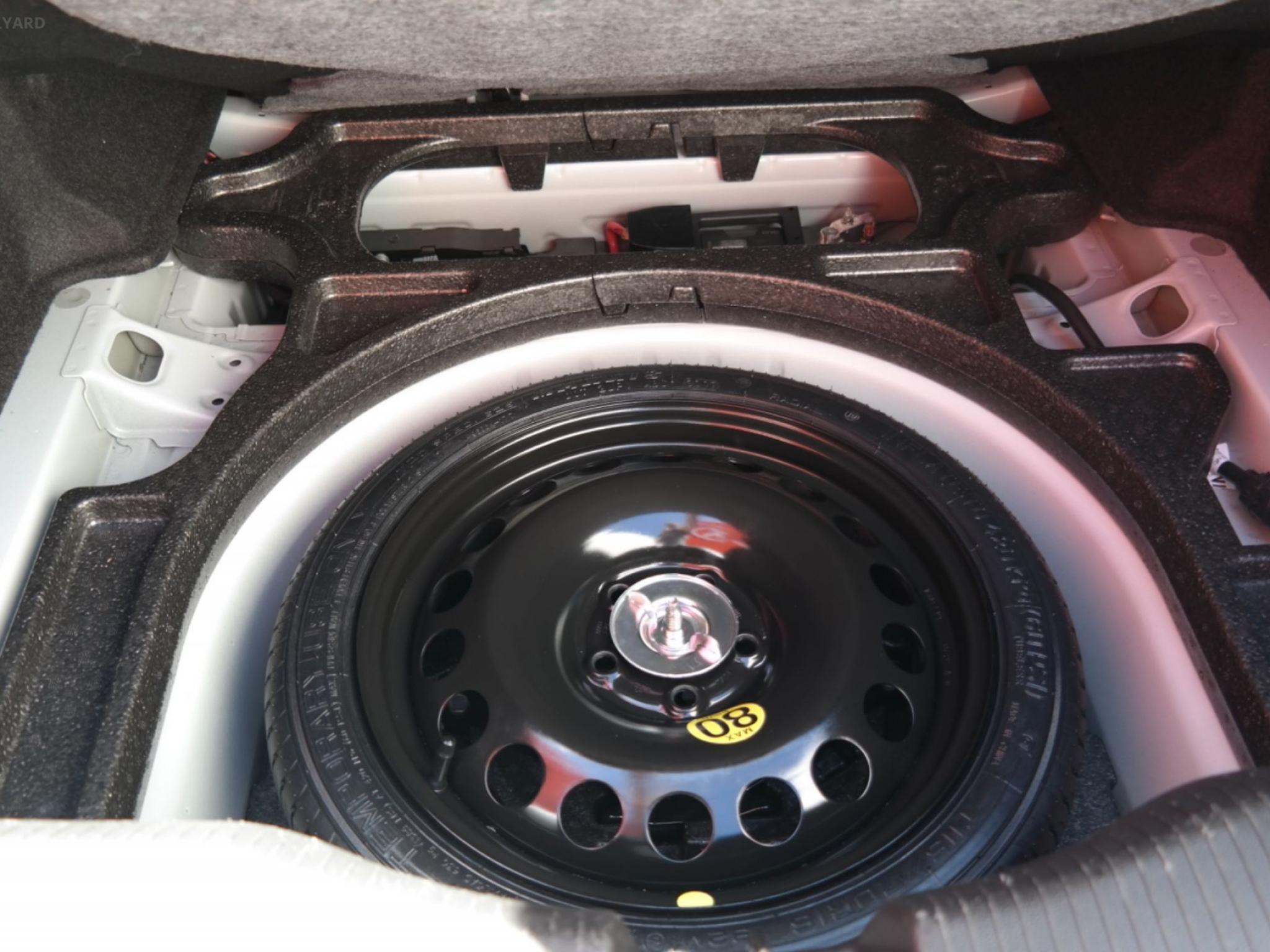 HOLDEN ASTRA
