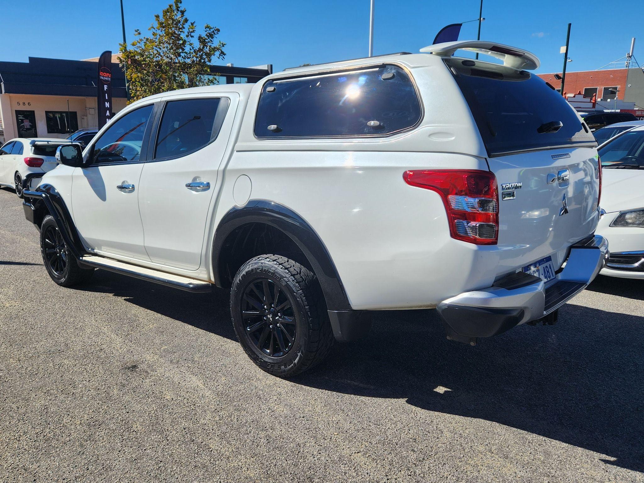 Mitsubishi Triton