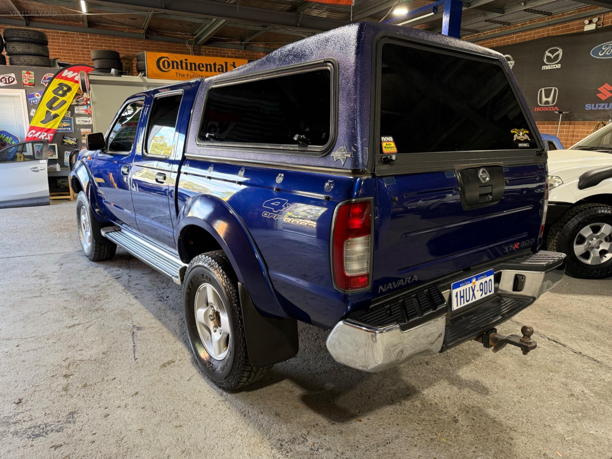 NISSAN NAVARA