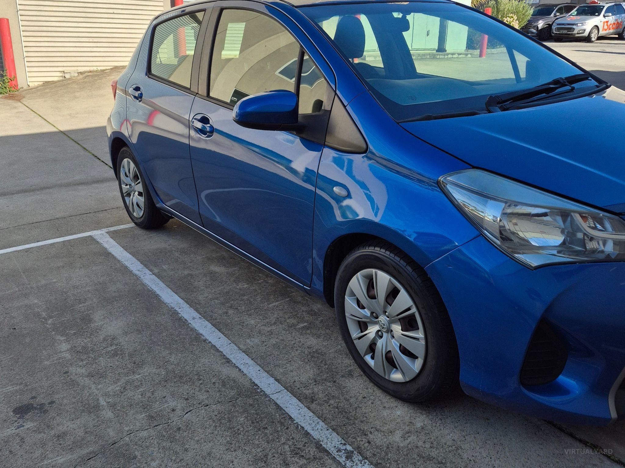 TOYOTA YARIS