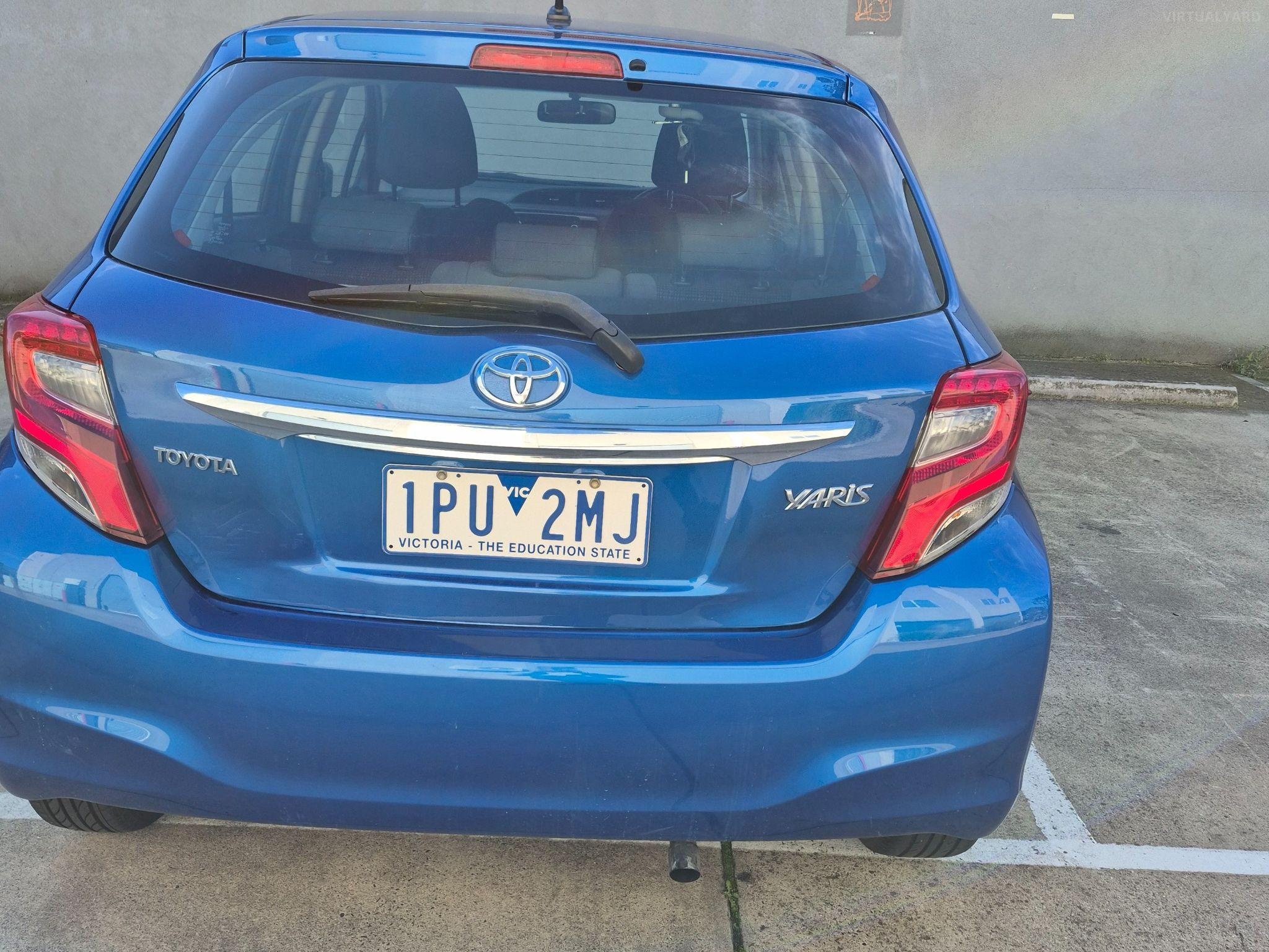 TOYOTA YARIS