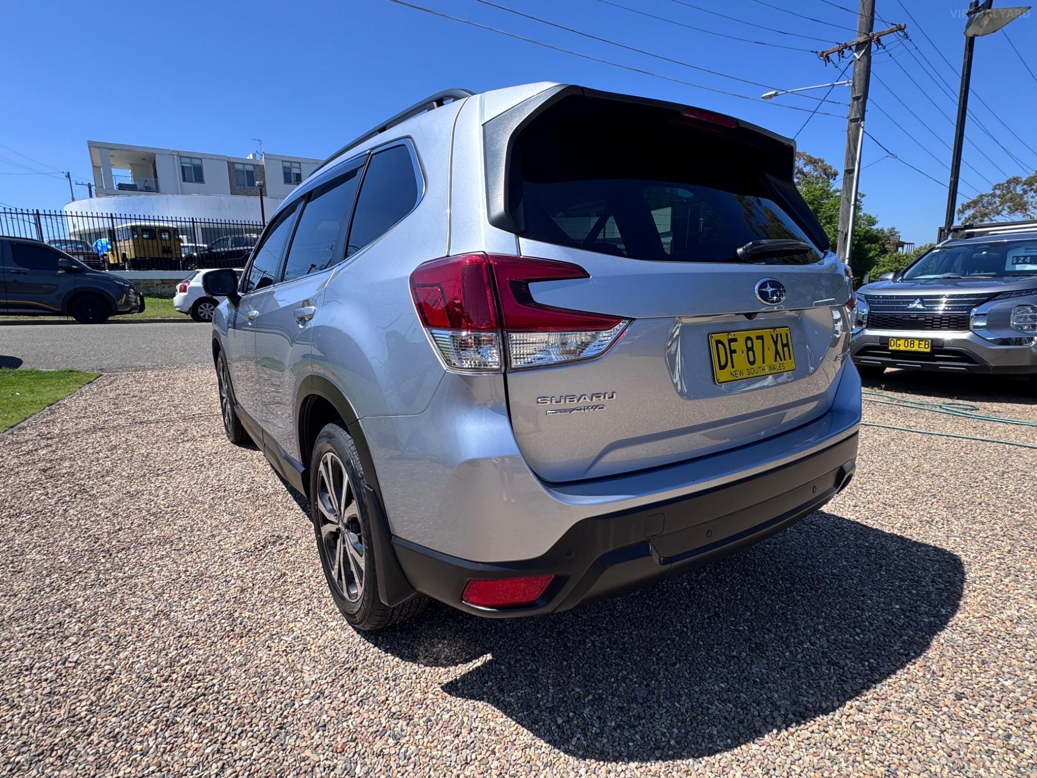 SUBARU FORESTER