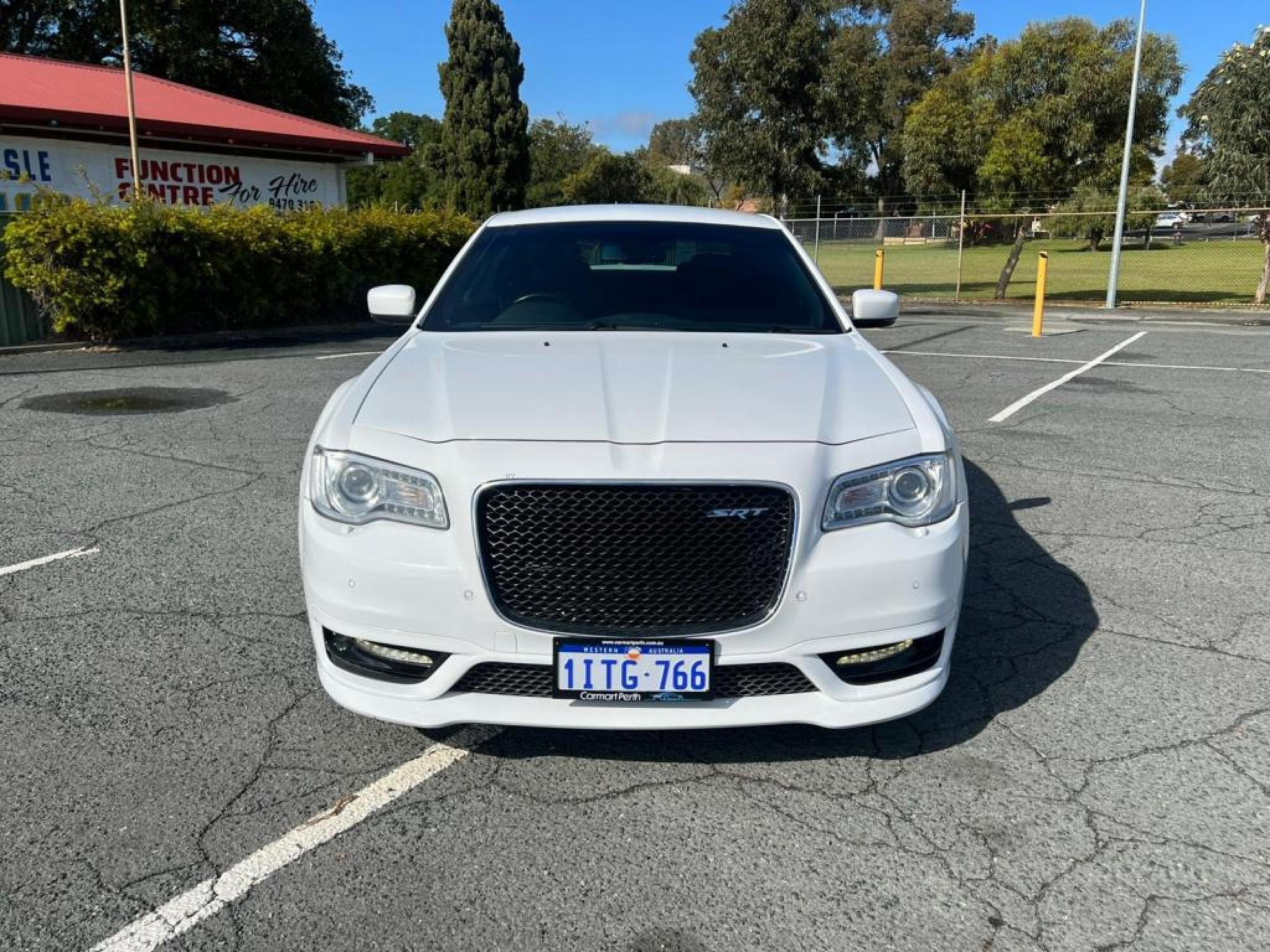 CHRYSLER 300