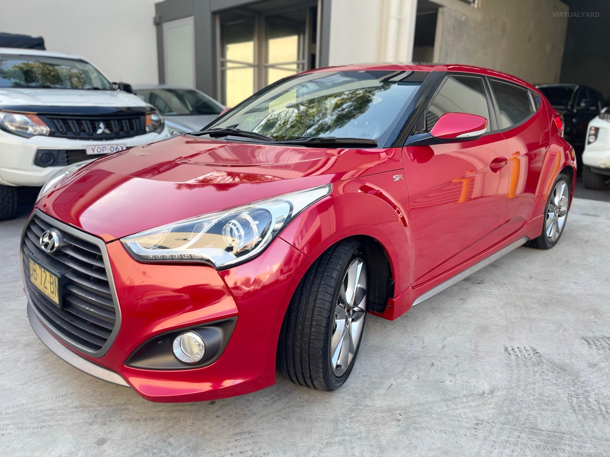 HYUNDAI VELOSTER