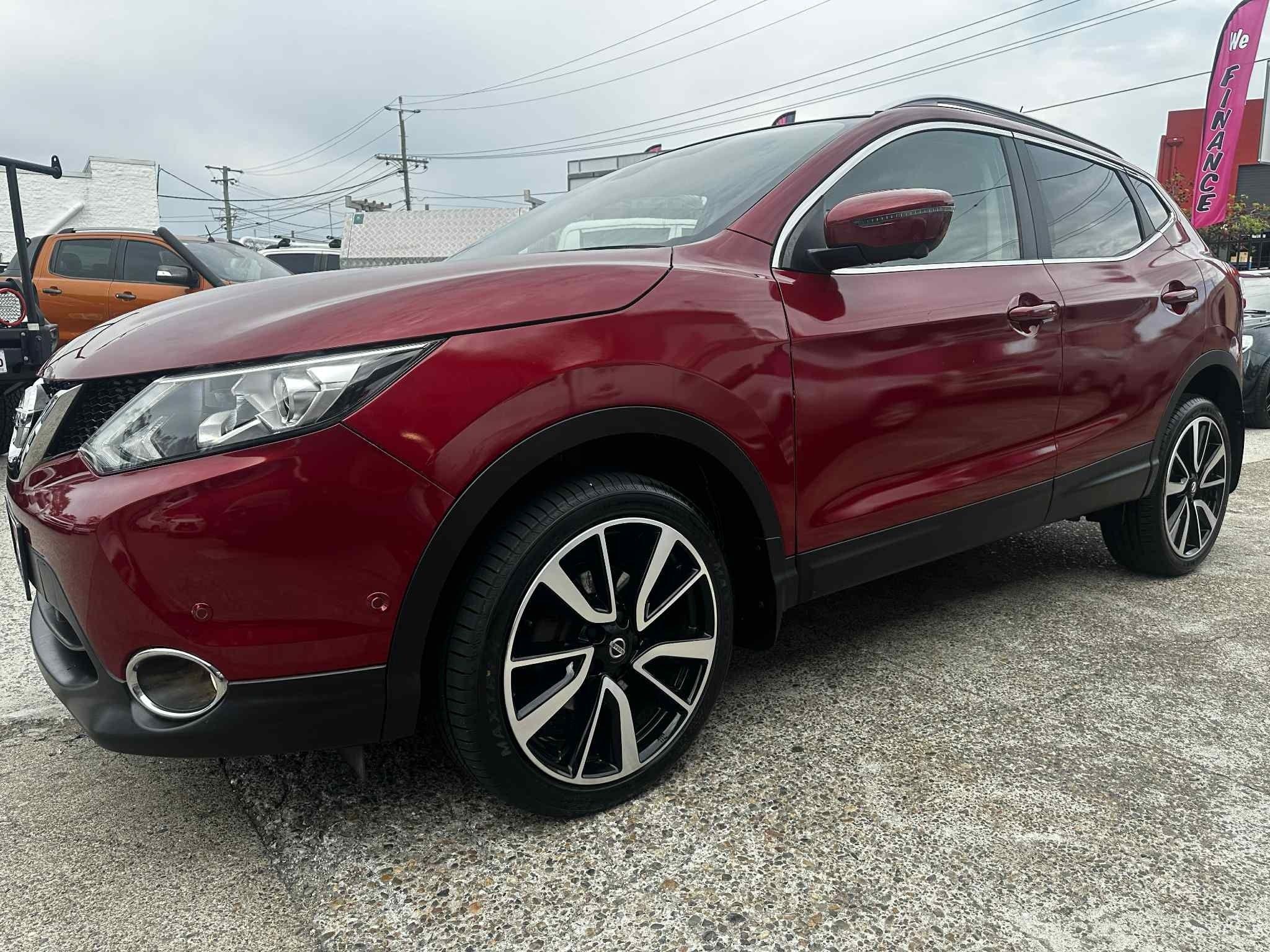 NISSAN QASHQAI