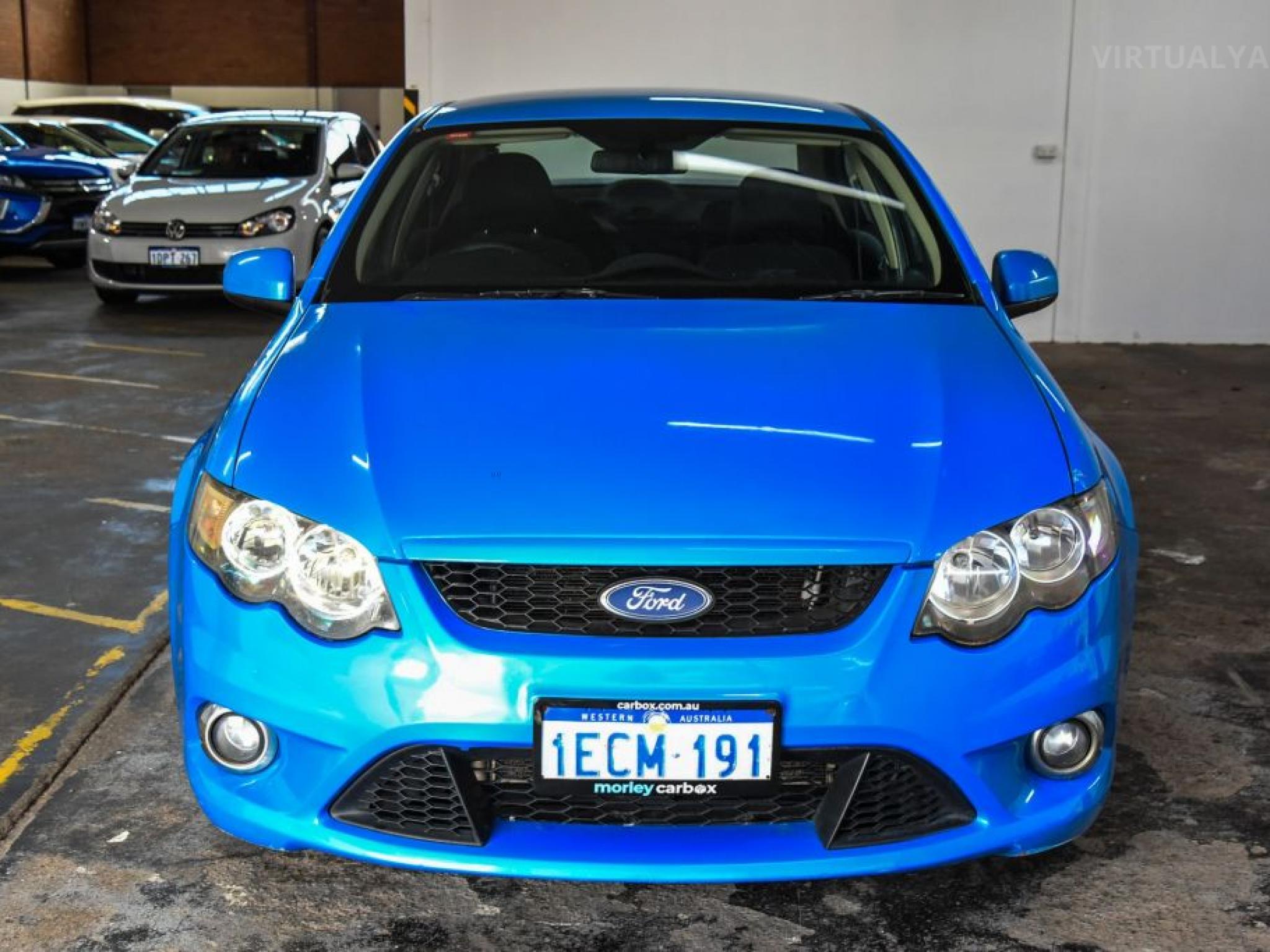 FORD FALCON