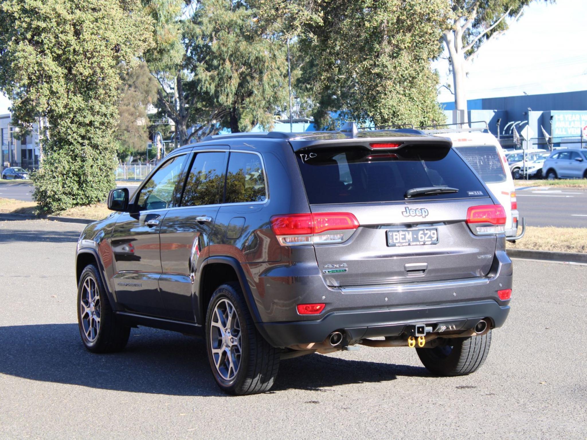 JEEP GRAND CHEROKEE