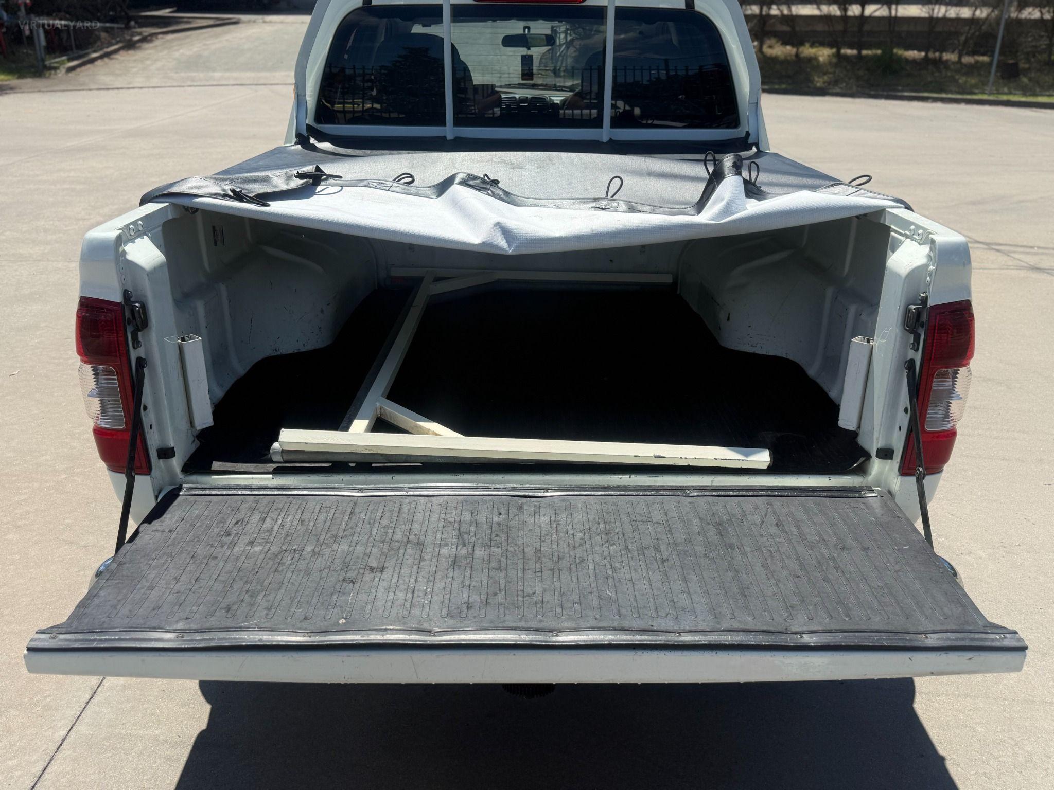 HOLDEN RODEO