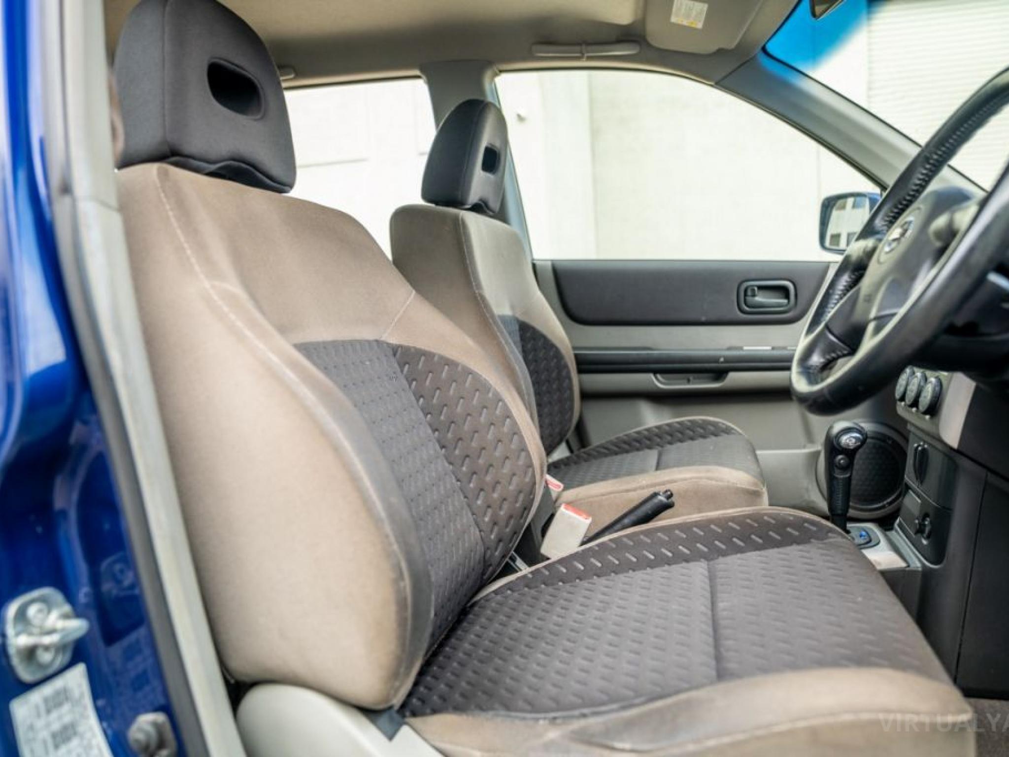 NISSAN X-TRAIL