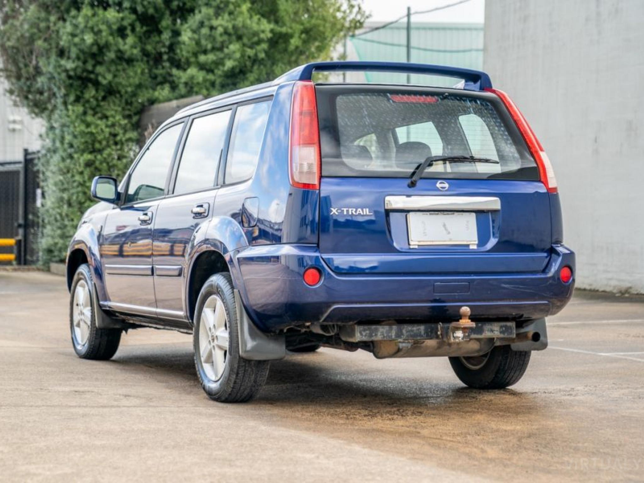 NISSAN X-TRAIL