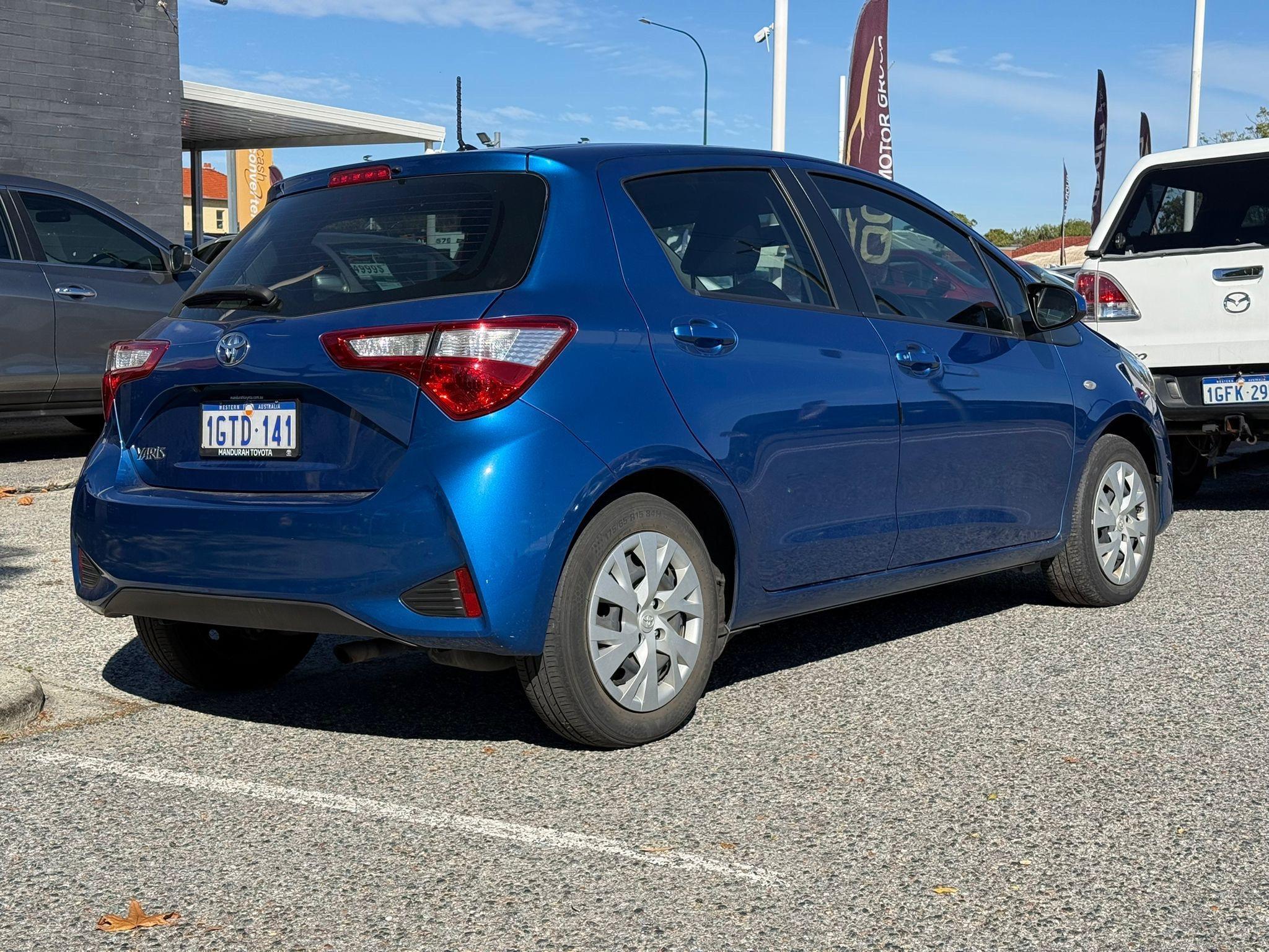 TOYOTA YARIS