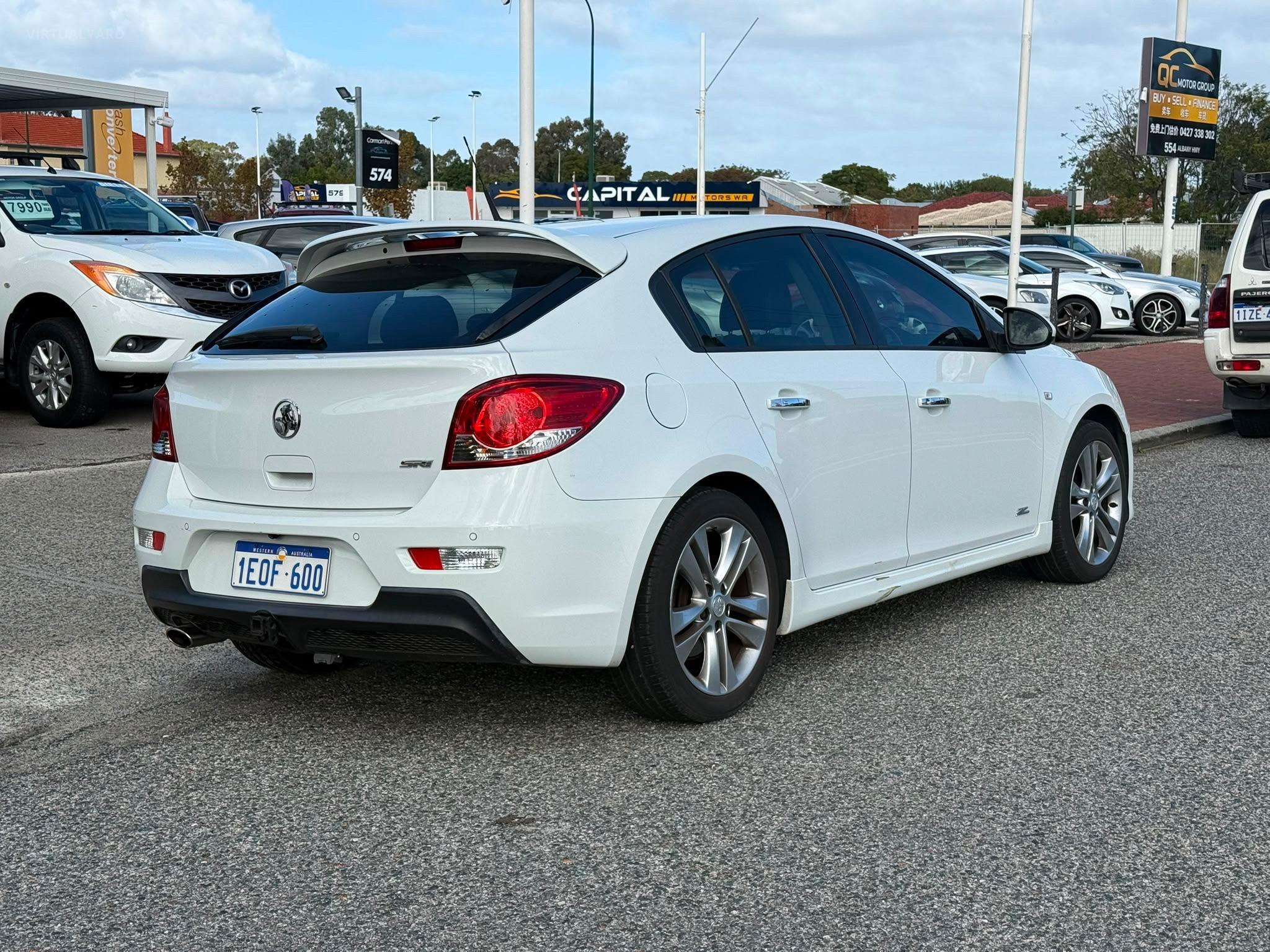 HOLDEN CRUZE