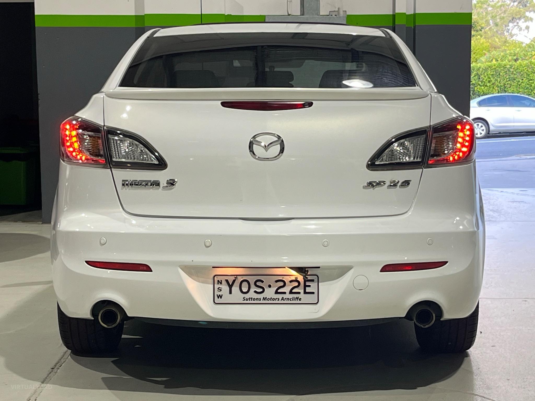 MAZDA MAZDA3
