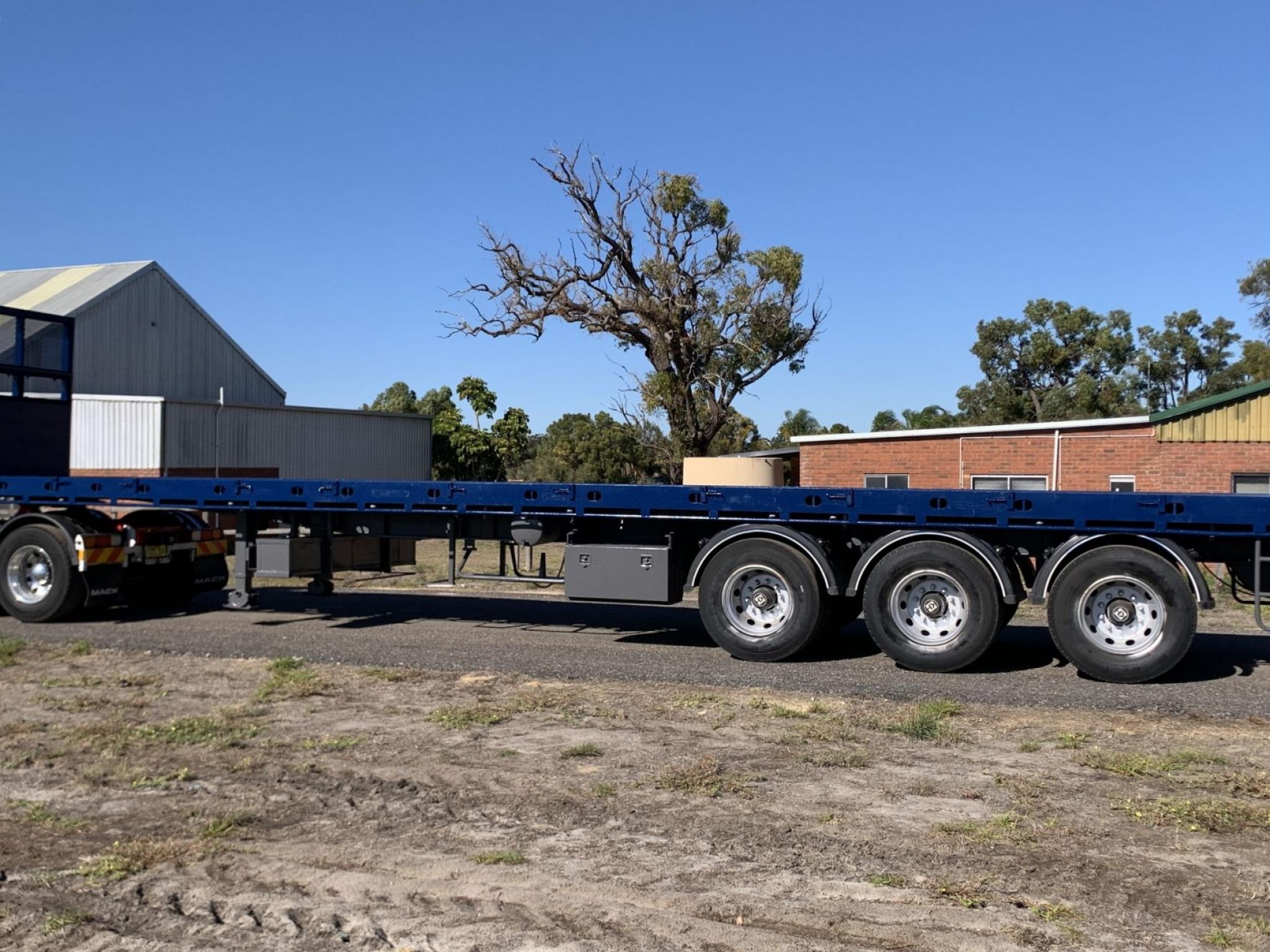 AAA TRAILERS M40FTAFB