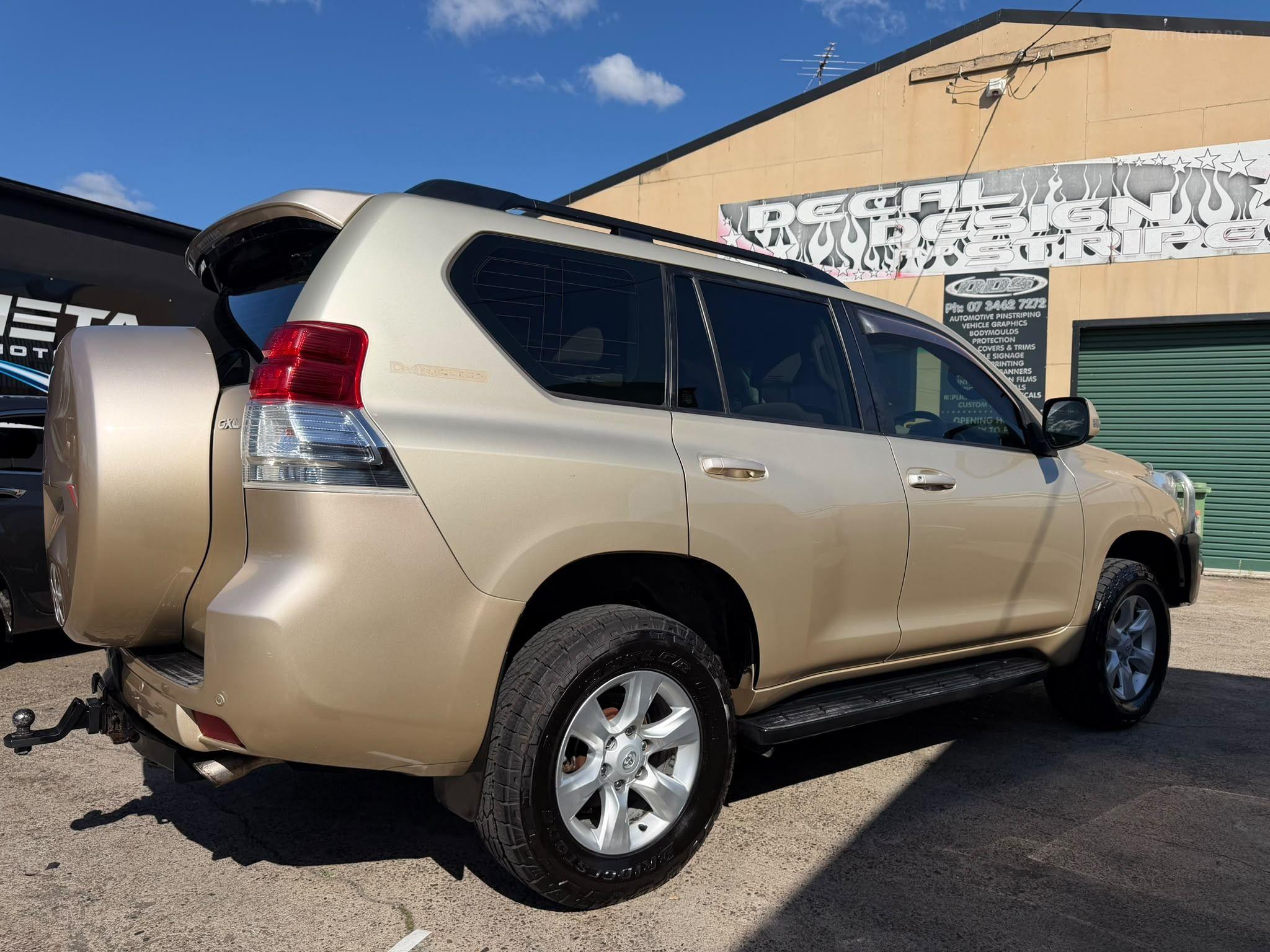 TOYOTA LANDCRUISER